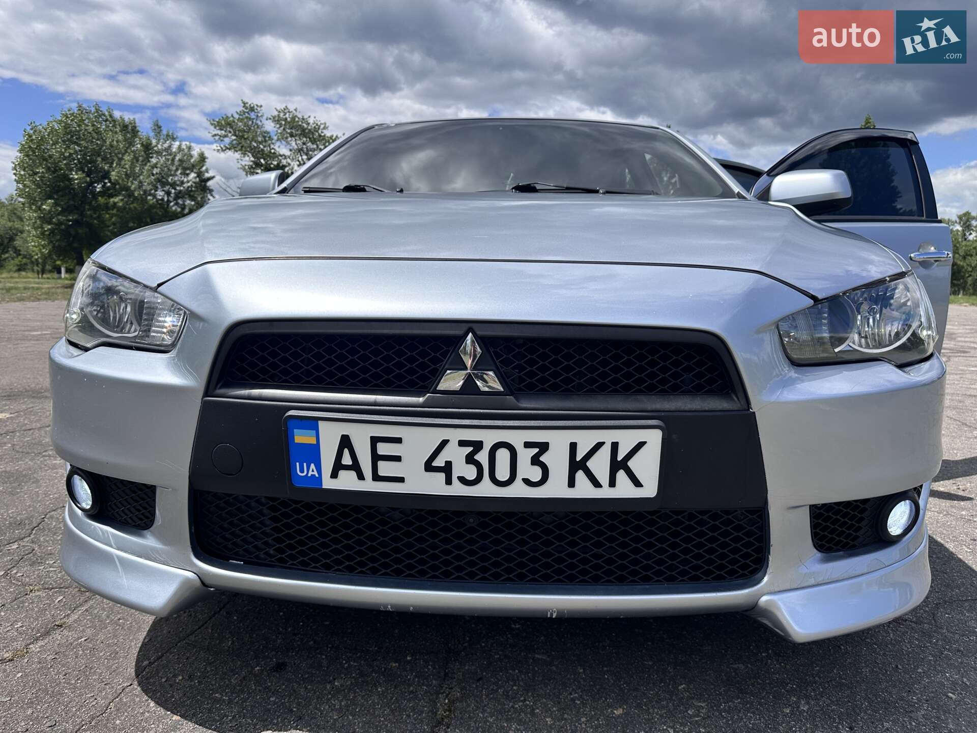 Головне фото звіту автомобіля MITSUBISHI LANCER 2008
