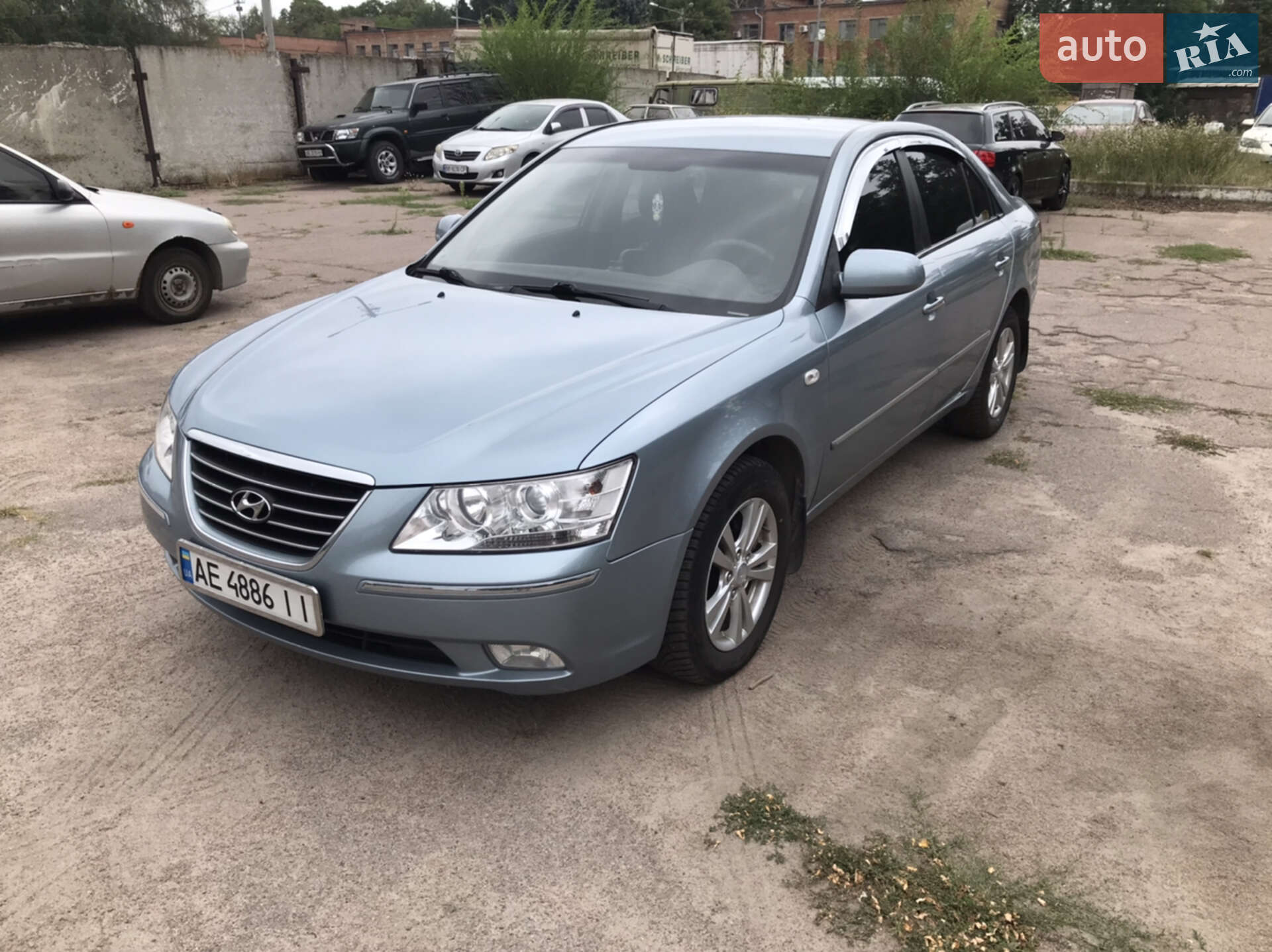 Головне фото звіту автомобіля HYUNDAI SONATA 2009