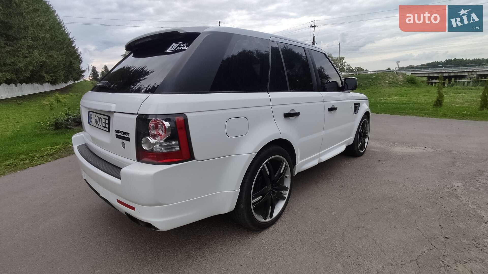 LAND ROVER RANGE ROVER SPORT 2011