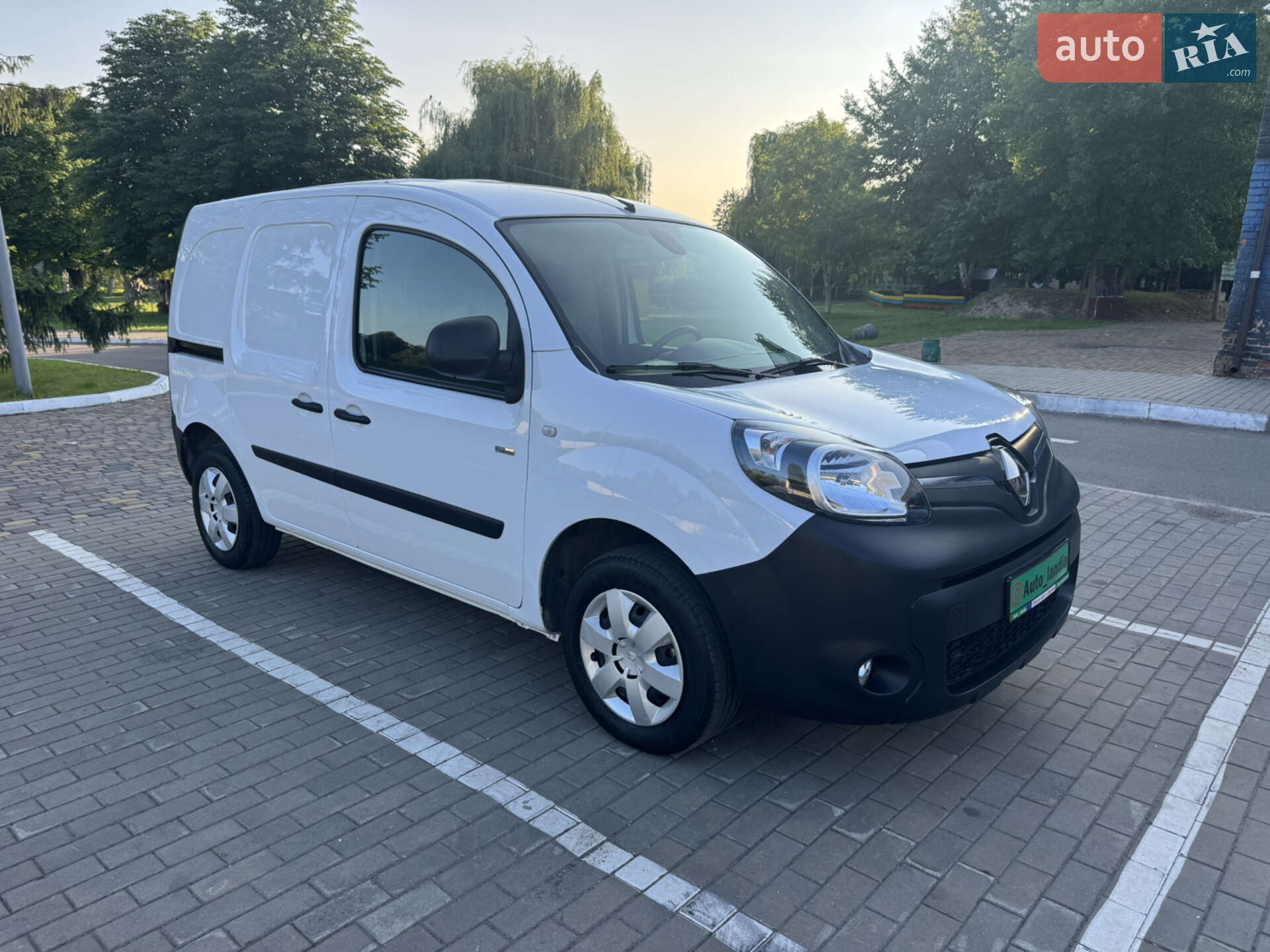 RENAULT KANGOO EXPRESS Z.E. 2019