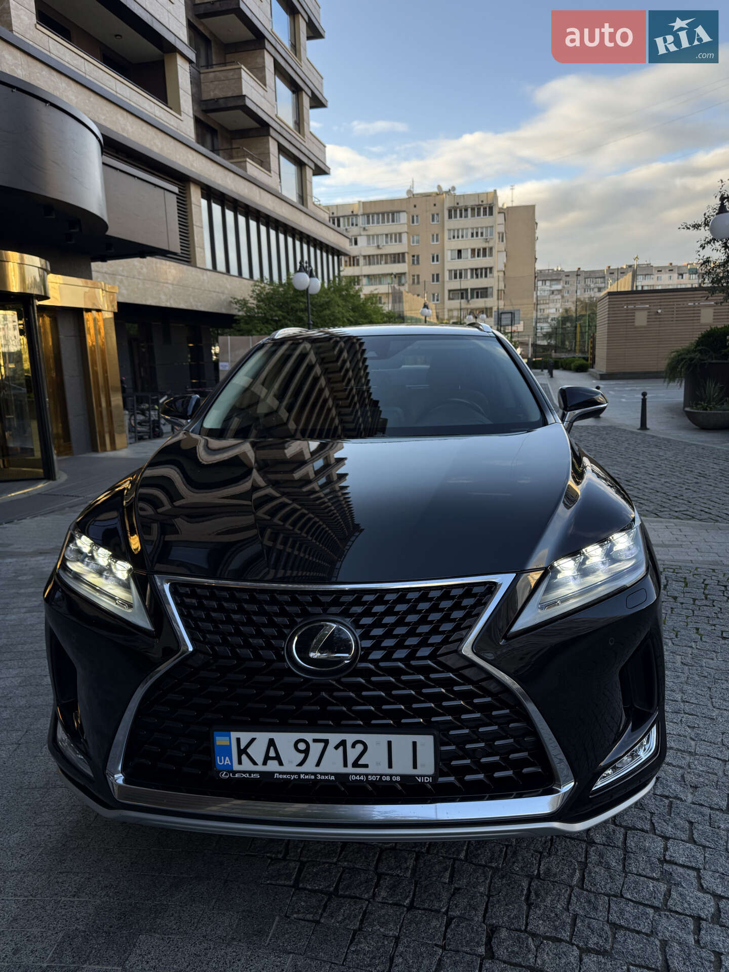 LEXUS RX 300 2019