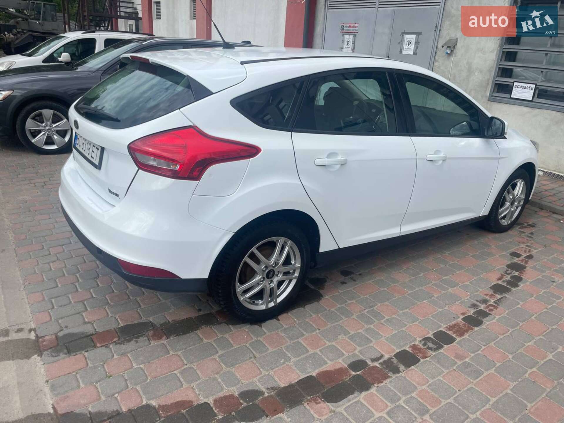 Головне фото звіту автомобіля FORD FOCUS 2017