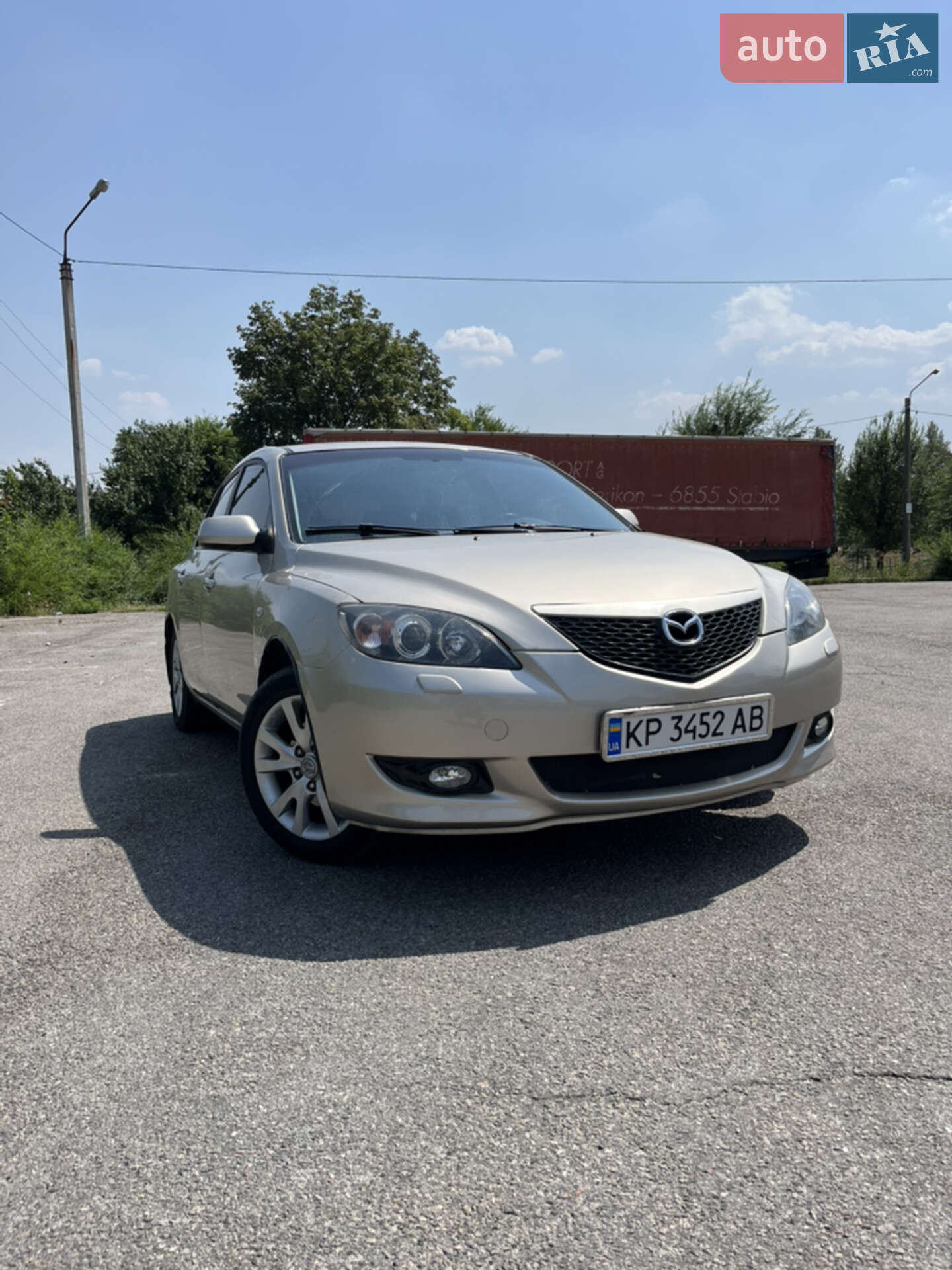 MAZDA 3 2003