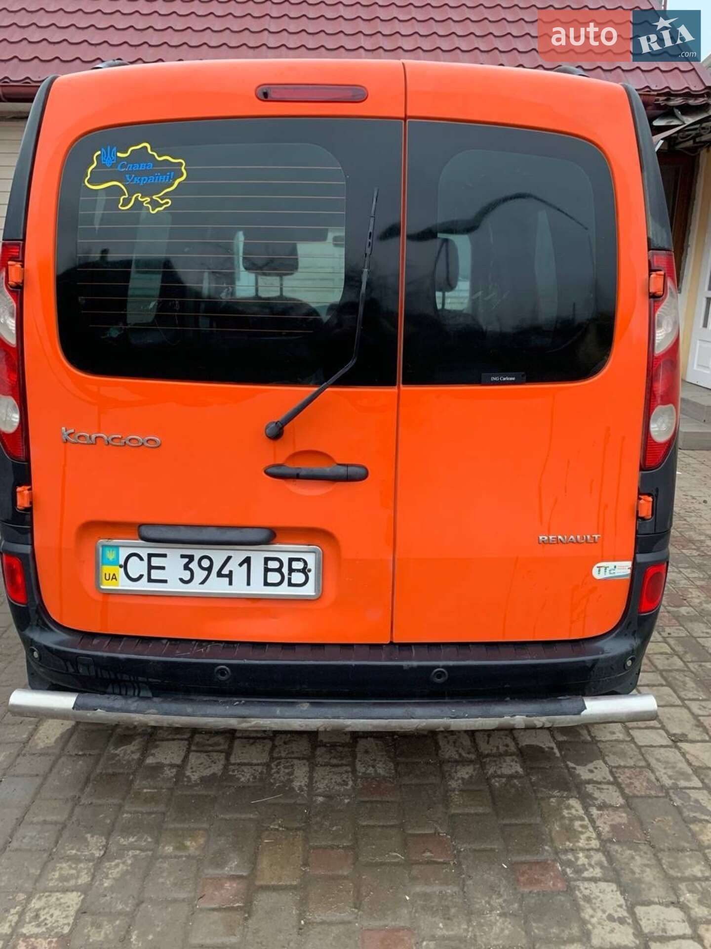 Головне фото звіту автомобіля RENAULT KANGOO 2010