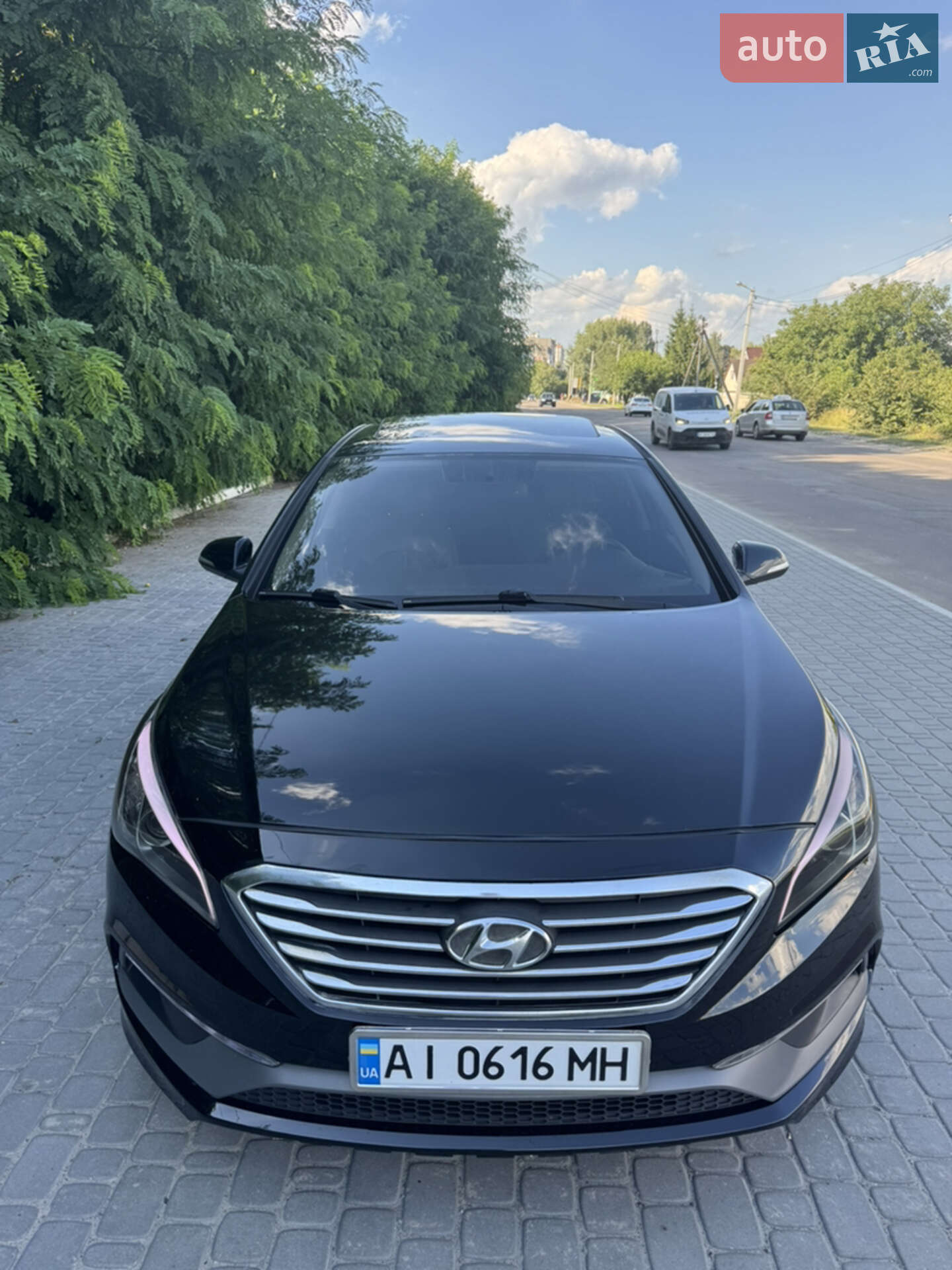 Головне фото звіту автомобіля HYUNDAI SONATA 2015