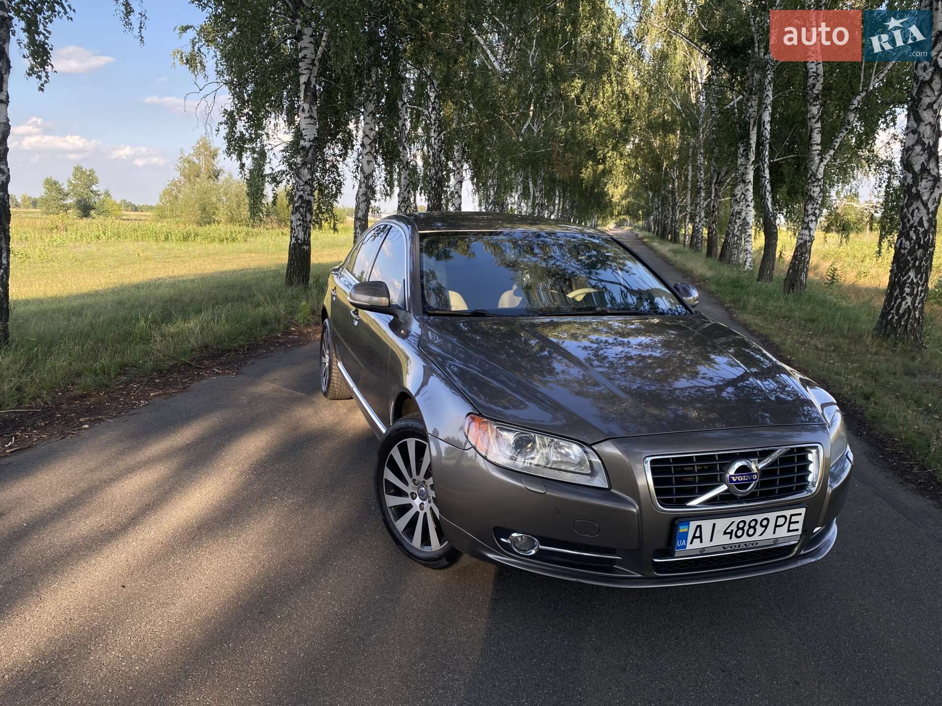 VOLVO S80 2011