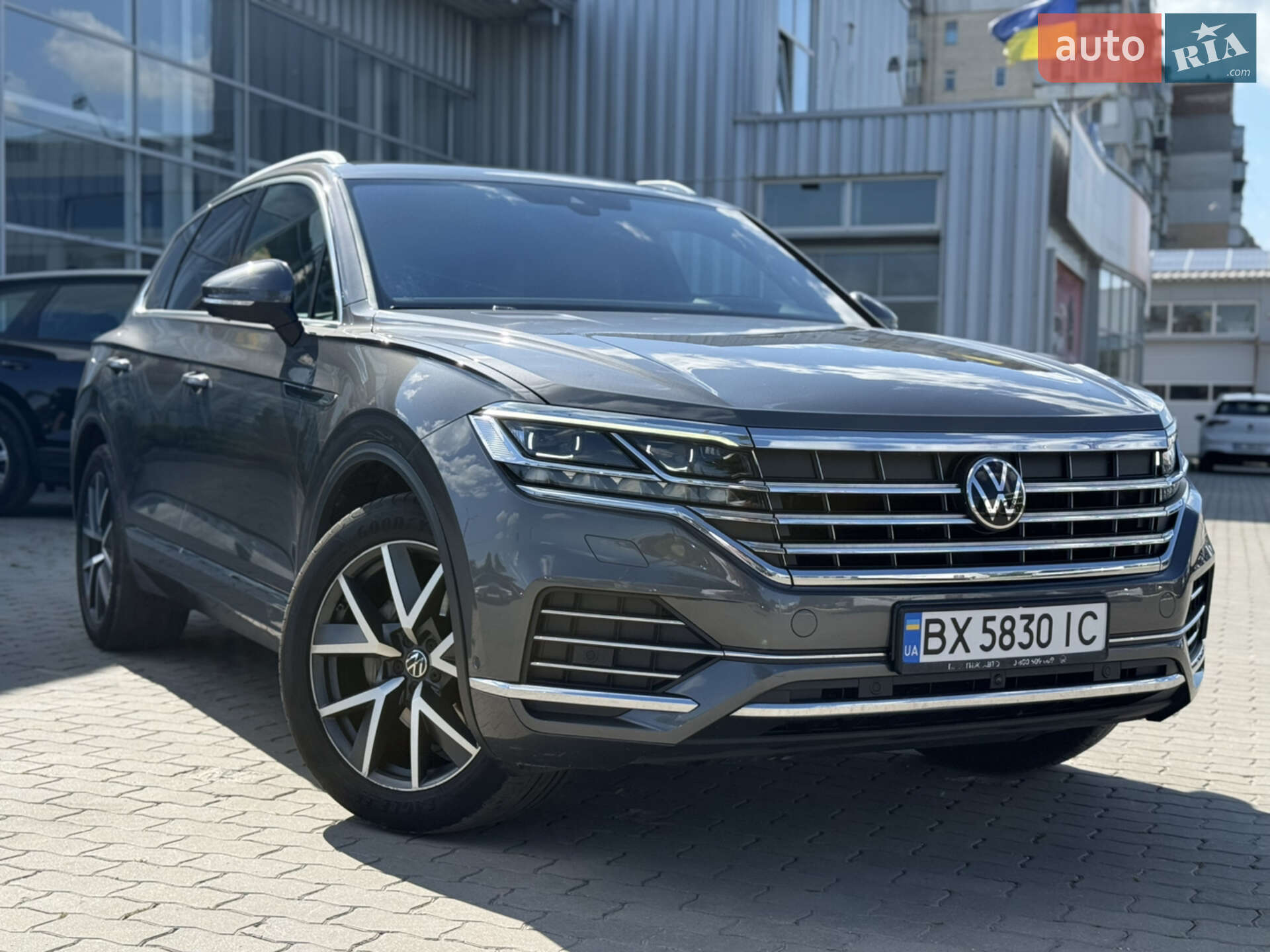 VOLKSWAGEN TOUAREG 2021