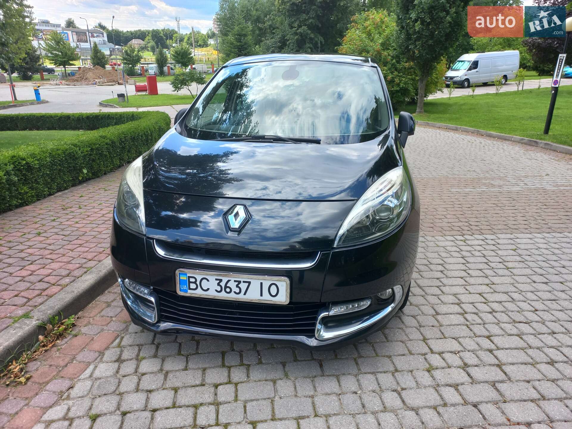 RENAULT SCENIC 2012