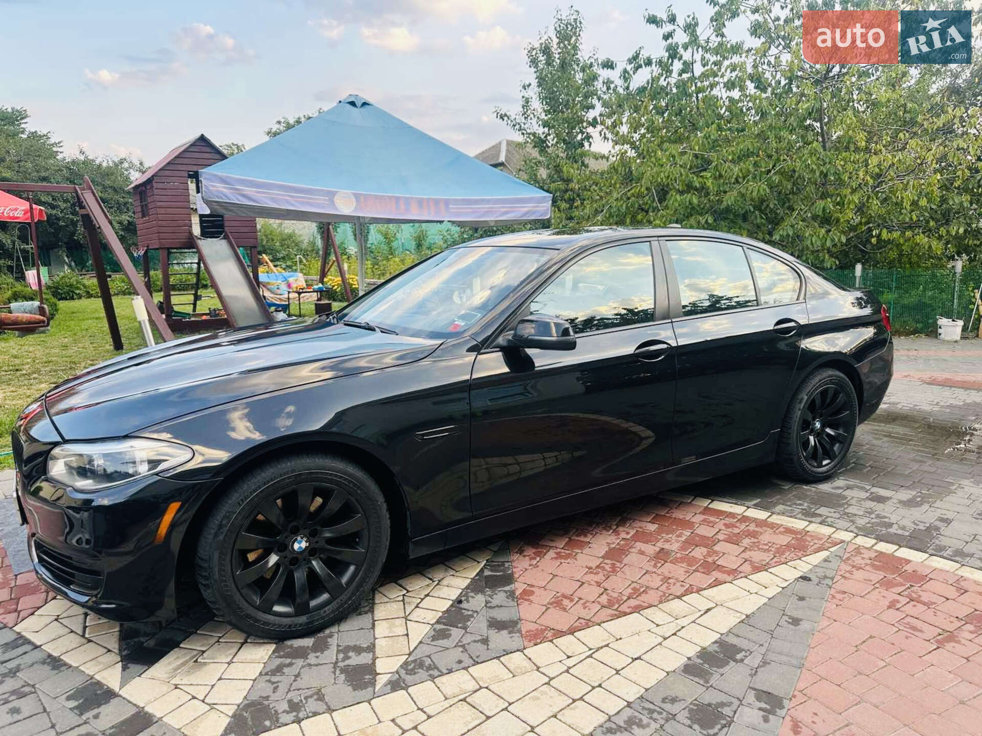 BMW 528XI