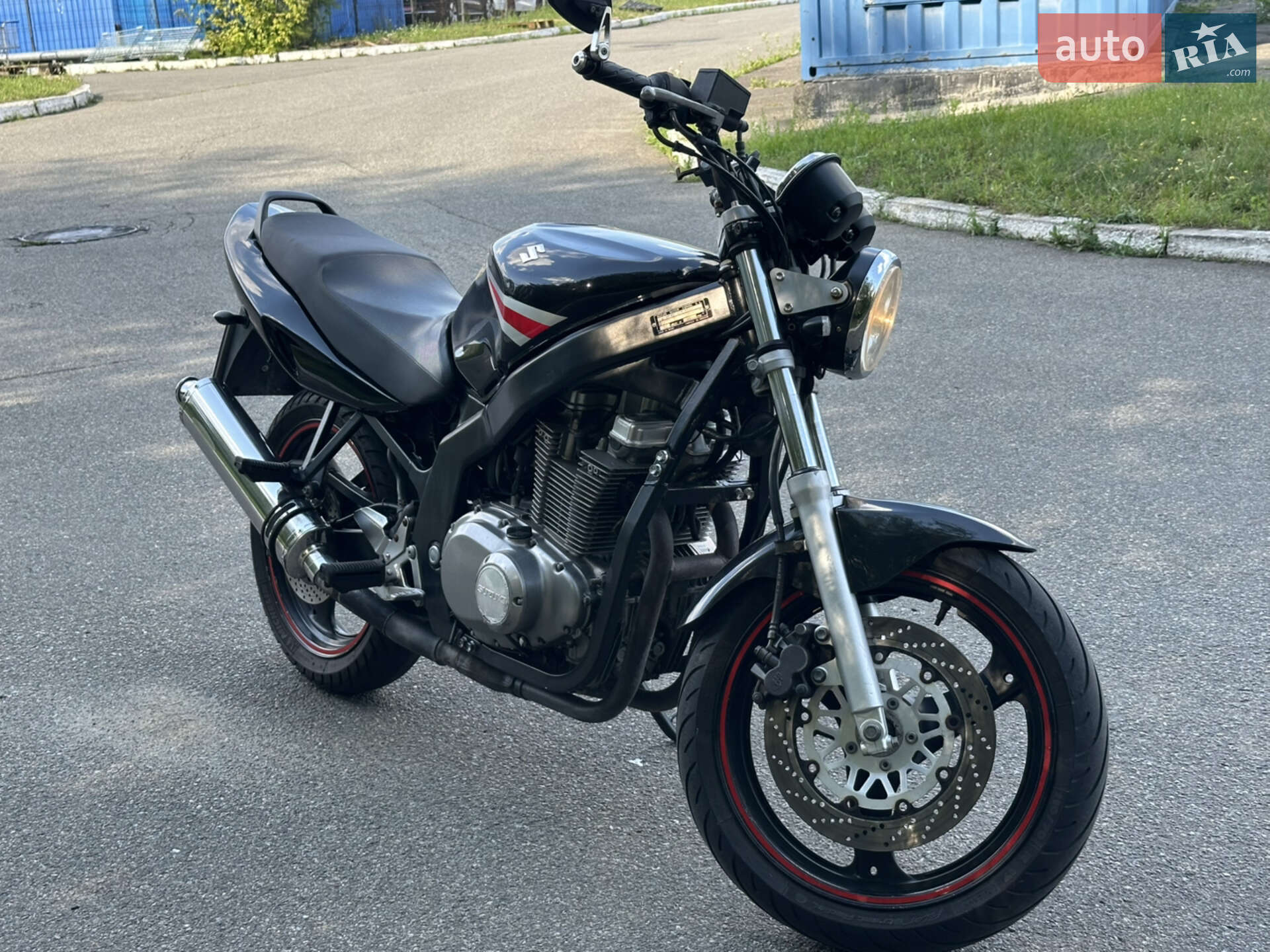 SUZUKI GS500 2005
