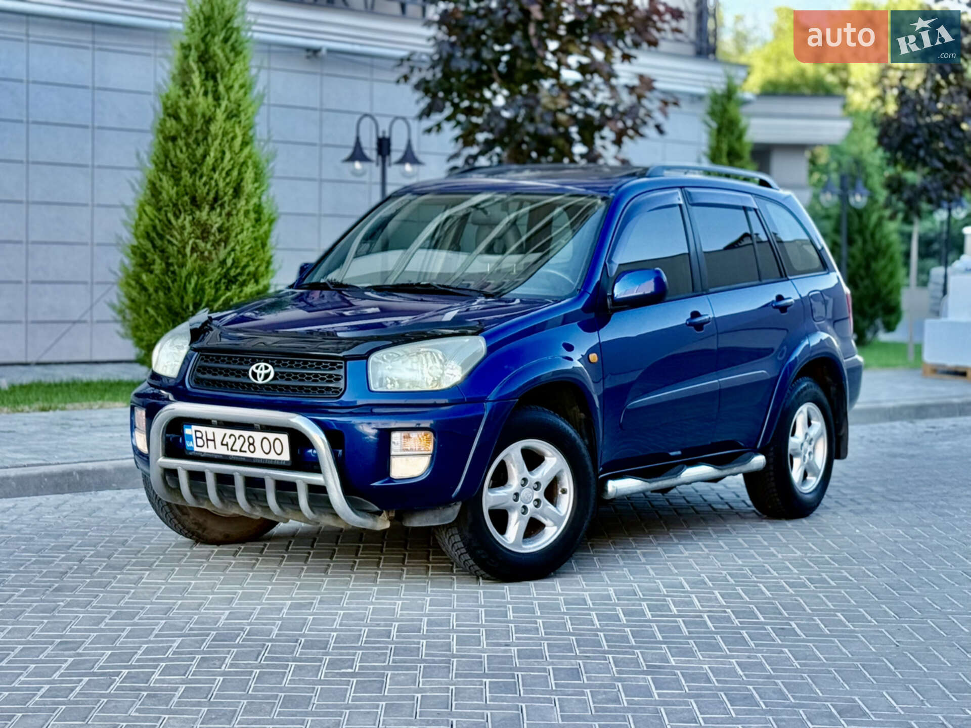 TOYOTA RAV4 2001