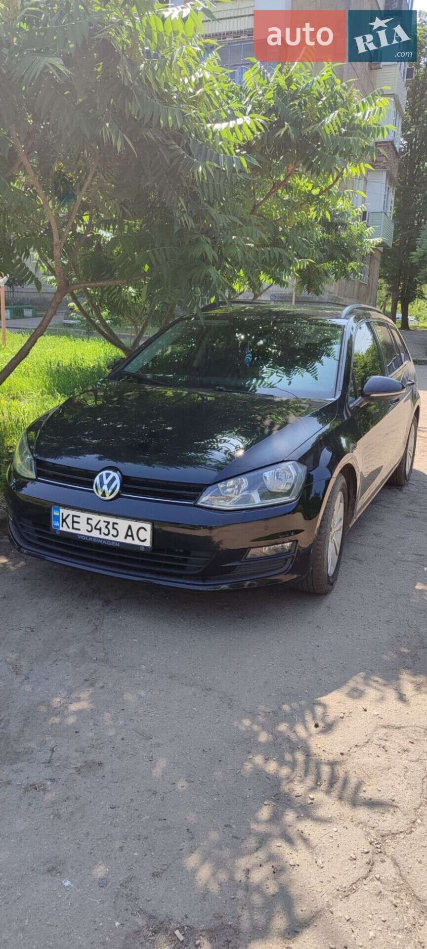 VOLKSWAGEN GOLF 2015