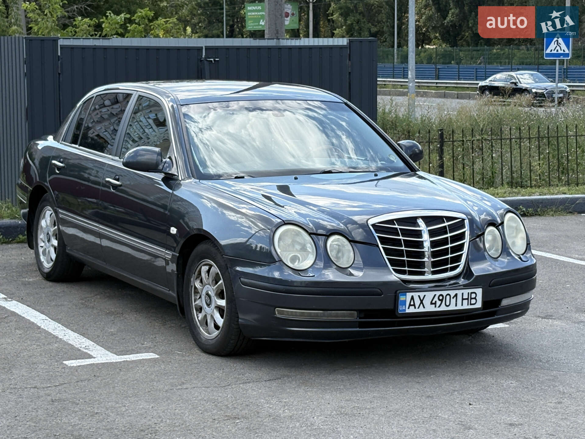 KIA OPIRUS 2005