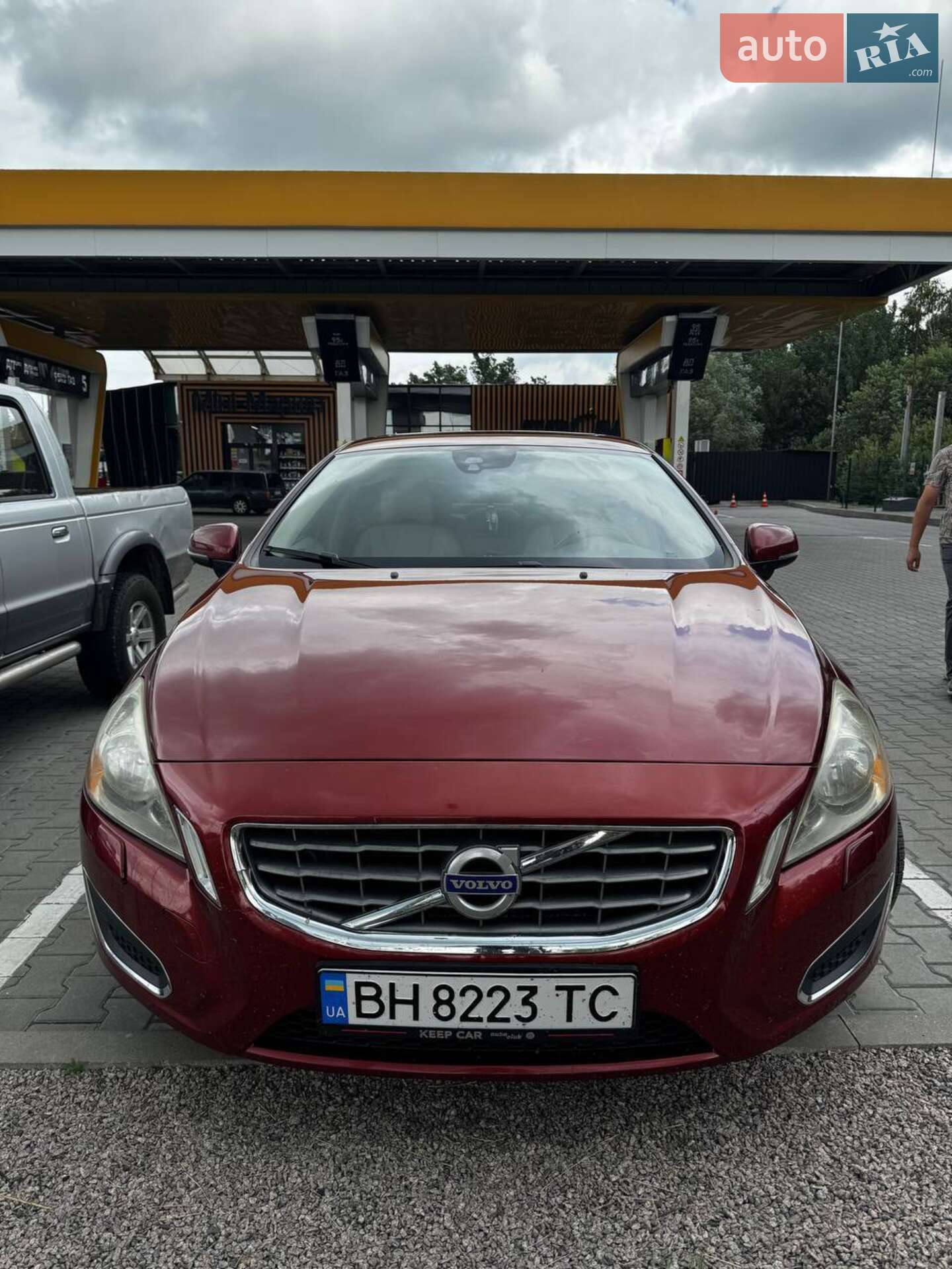 VOLVO S60 2012