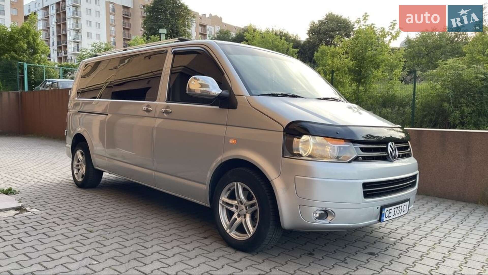 VOLKSWAGEN TRANSPORTER 2010