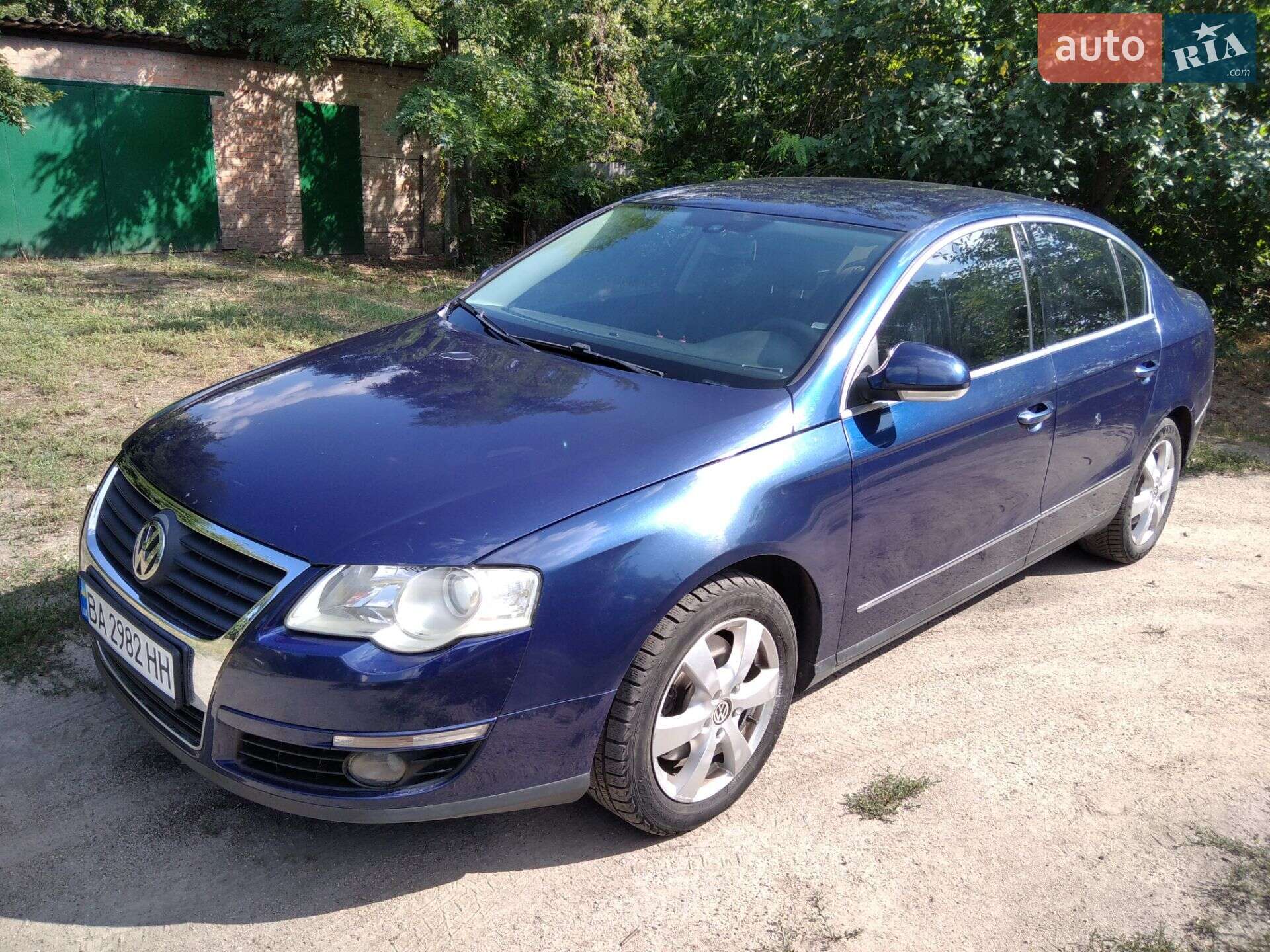 VOLKSWAGEN PASSAT 2005
