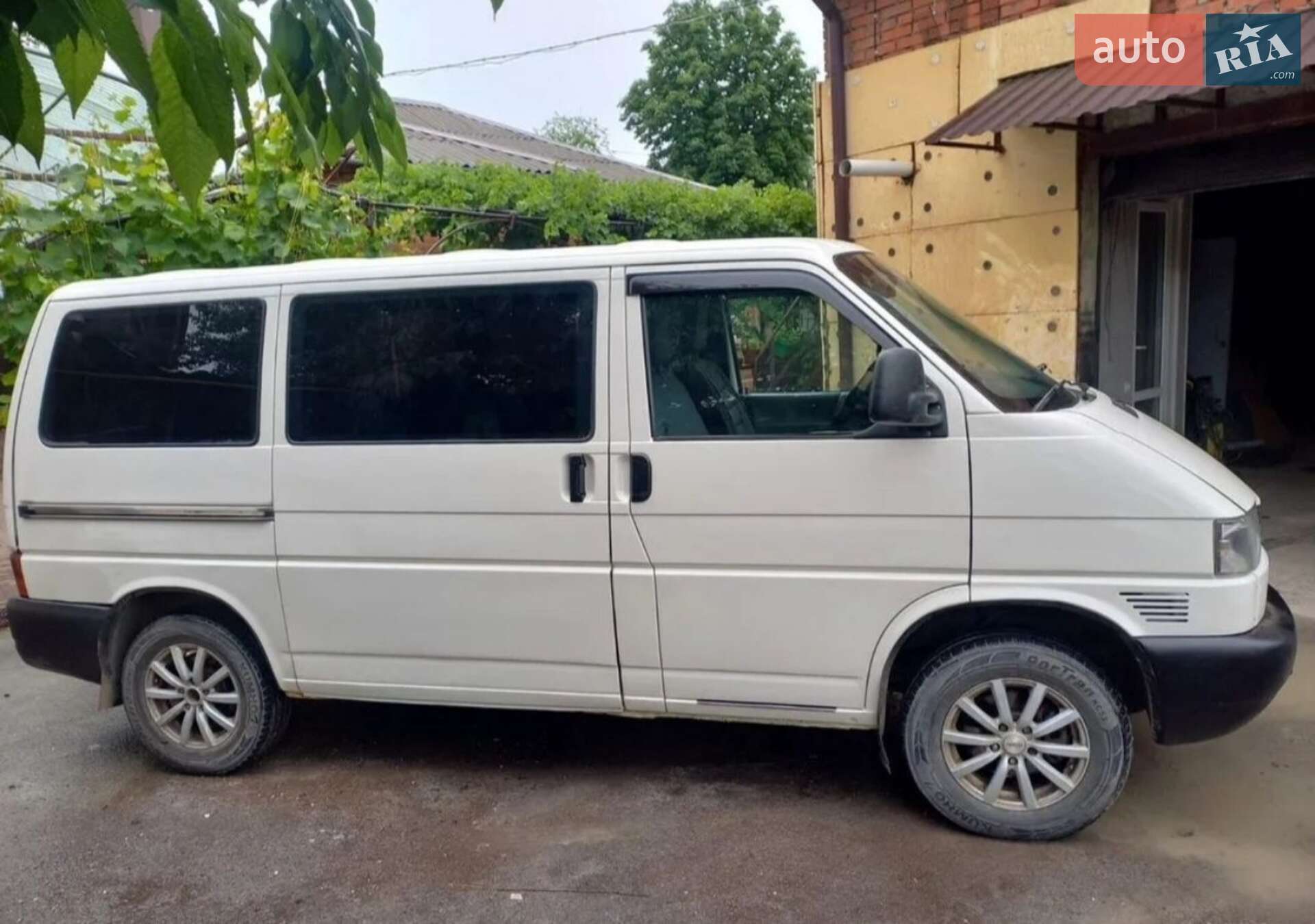 VOLKSWAGEN TRANSPORTER 1997