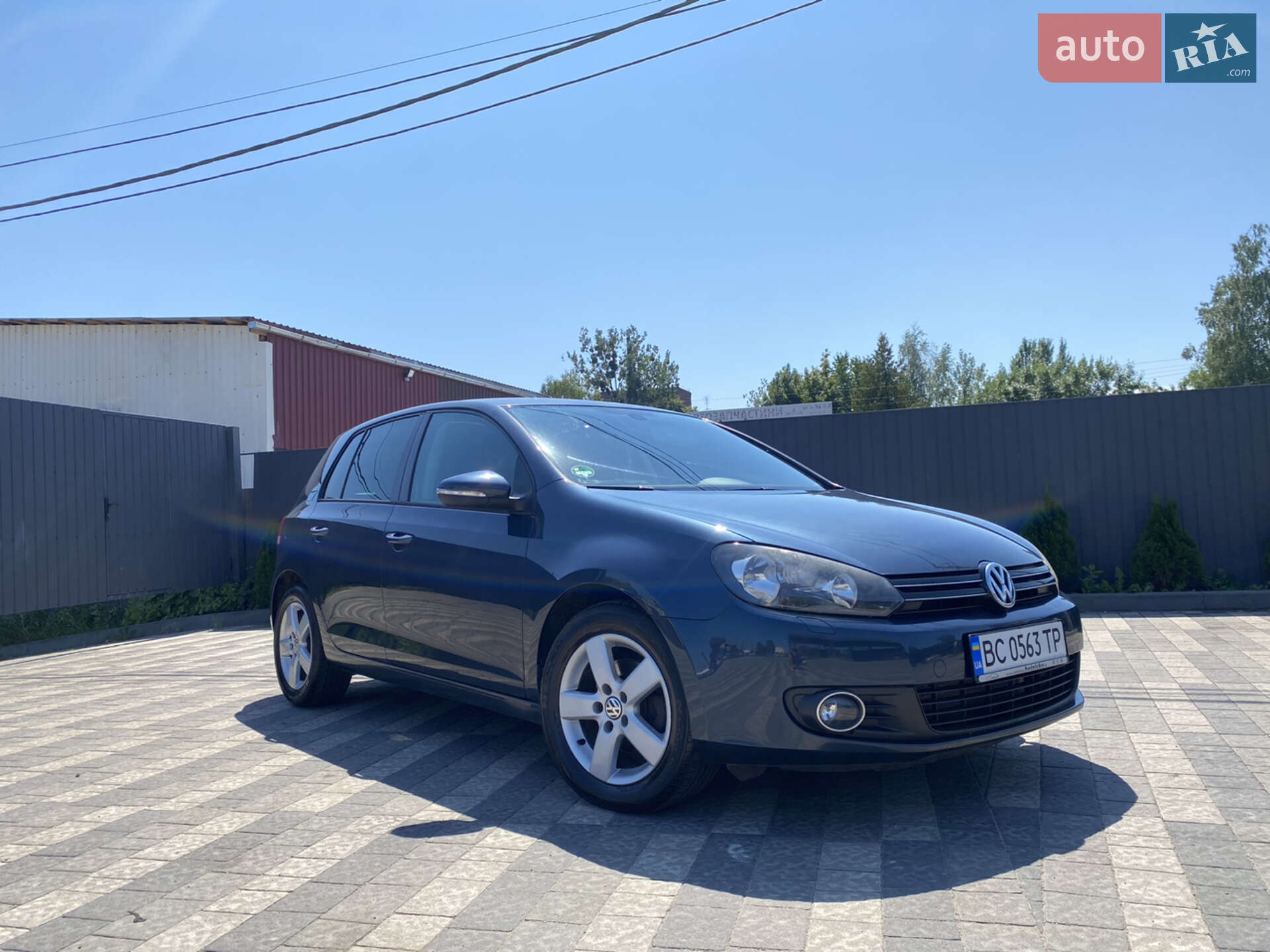 VOLKSWAGEN GOLF 2010