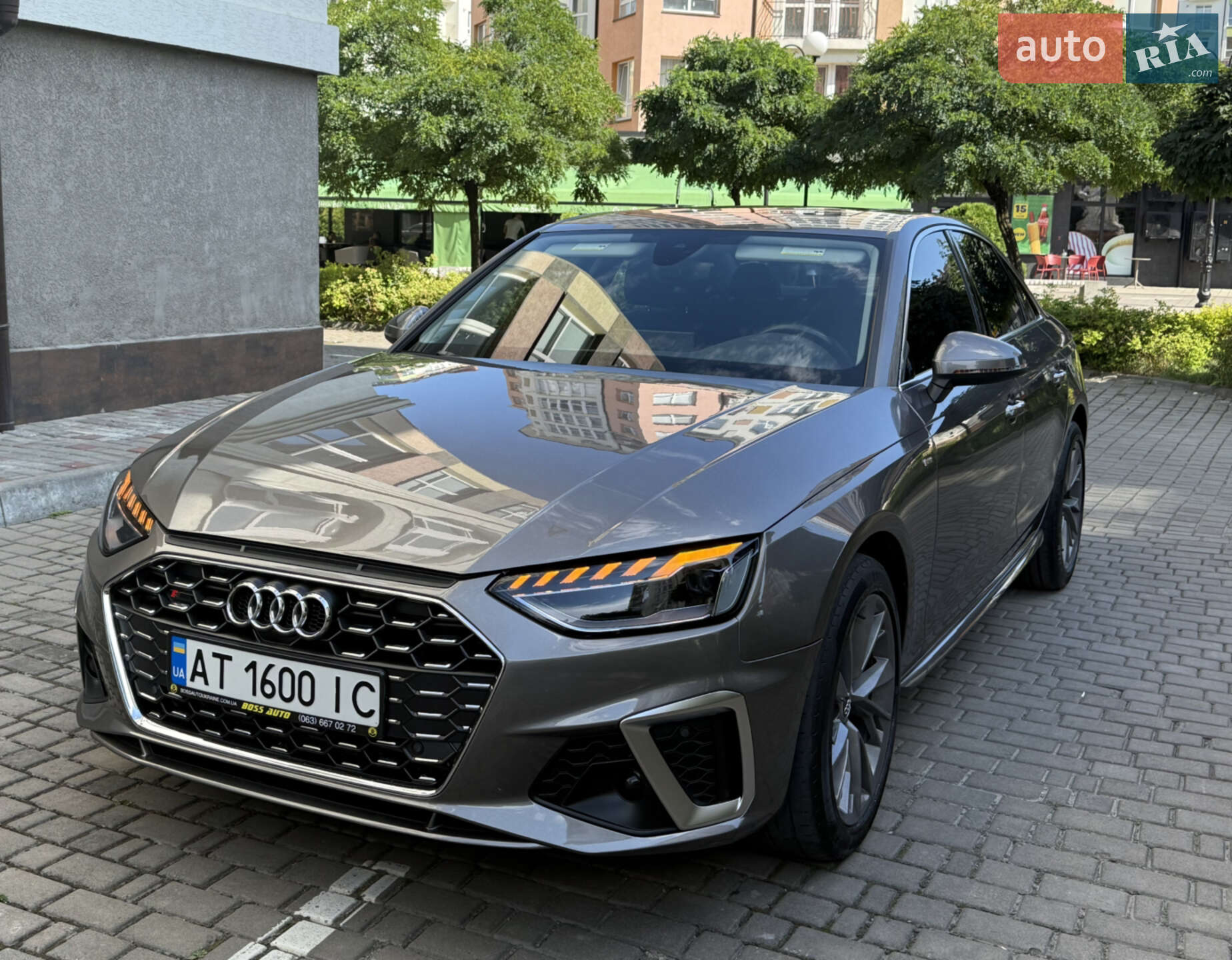 Головне фото звіту автомобіля AUDI A4 2019