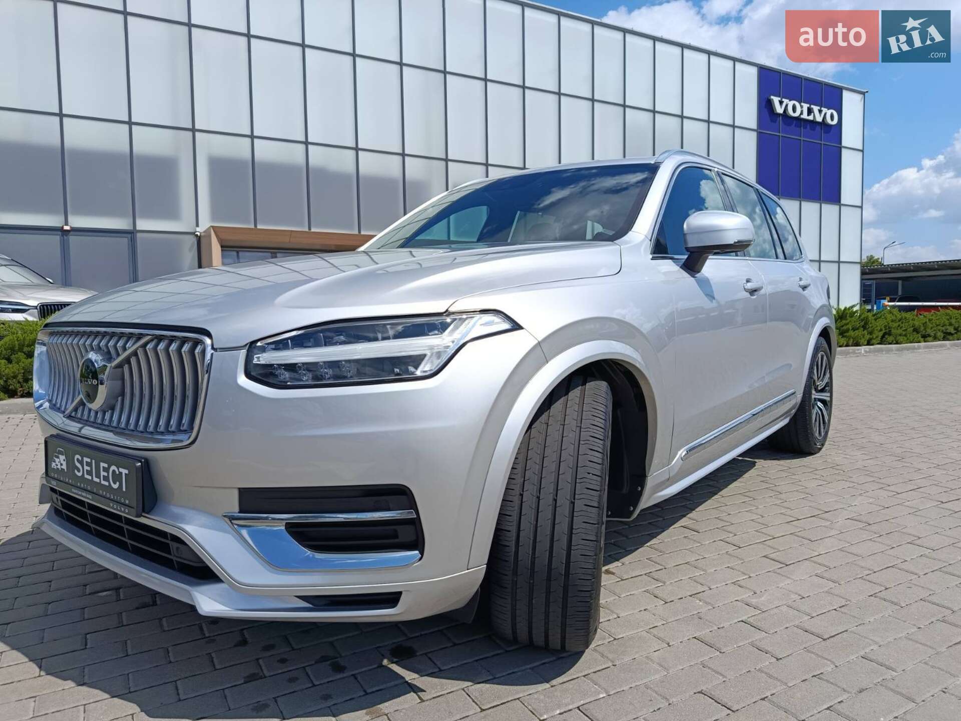 VOLVO XC90 2021