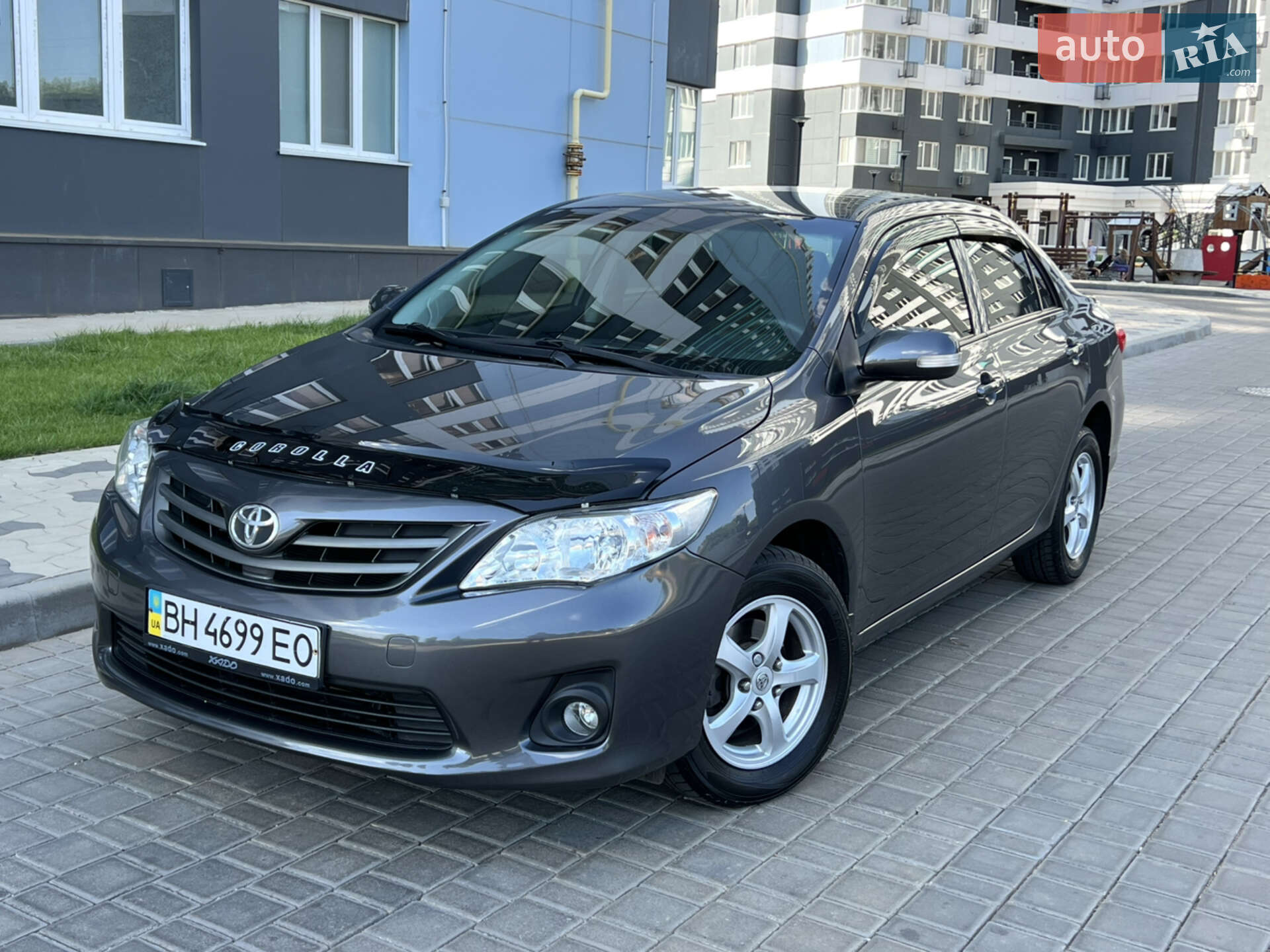 Головне фото звіту автомобіля TOYOTA COROLLA 2010
