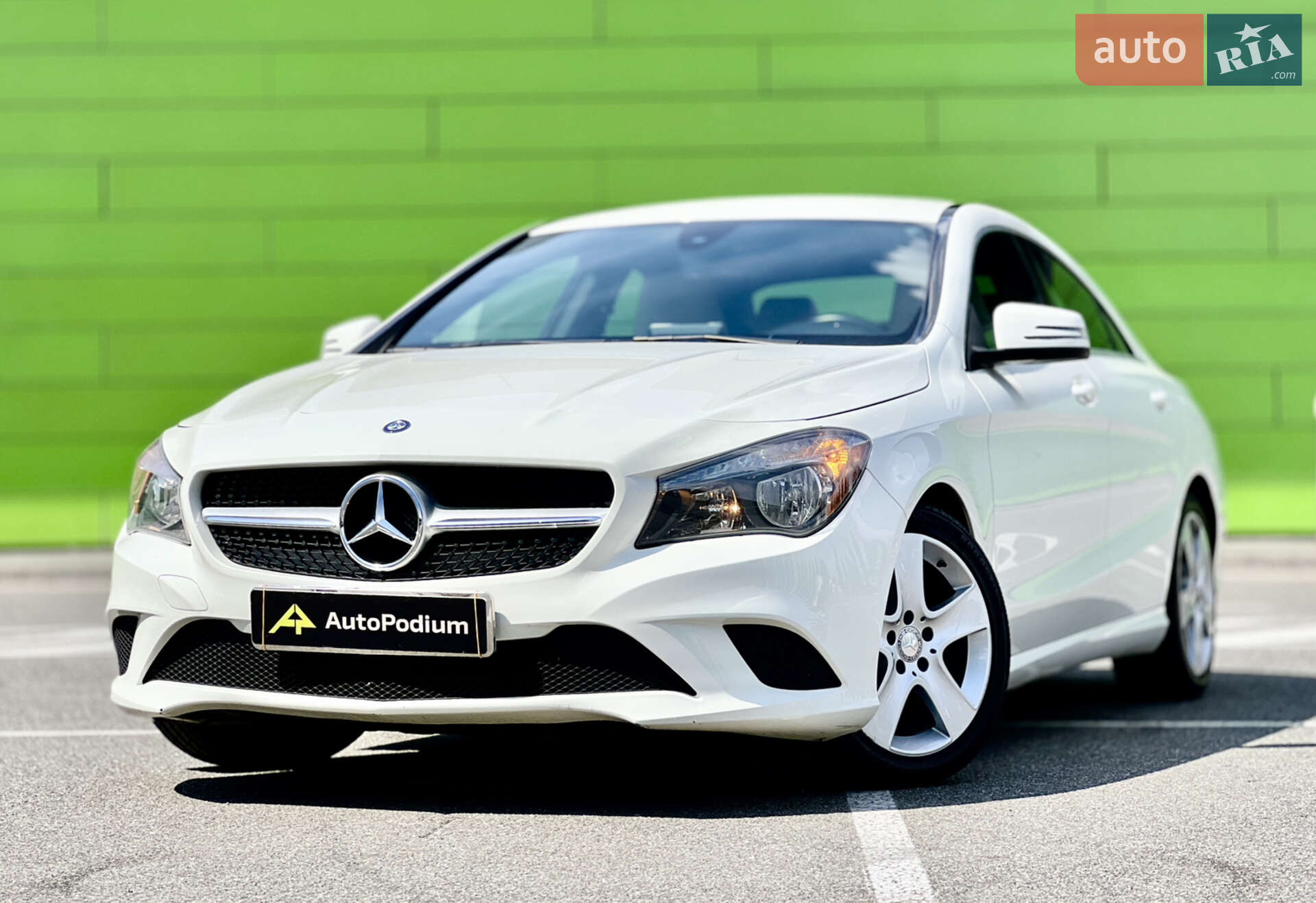 Головне фото звіту автомобіля MERCEDES-BENZ CLA 250 2015