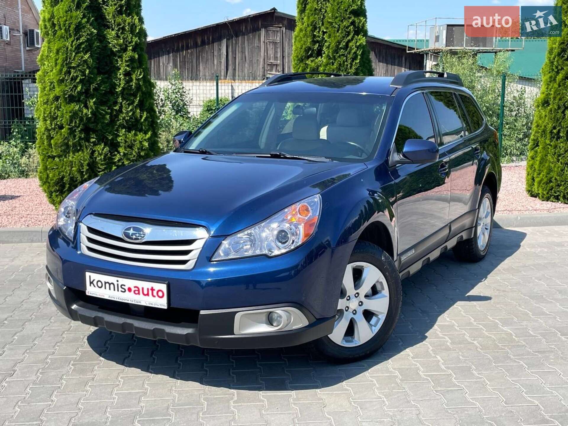 SUBARU OUTBACK 2010