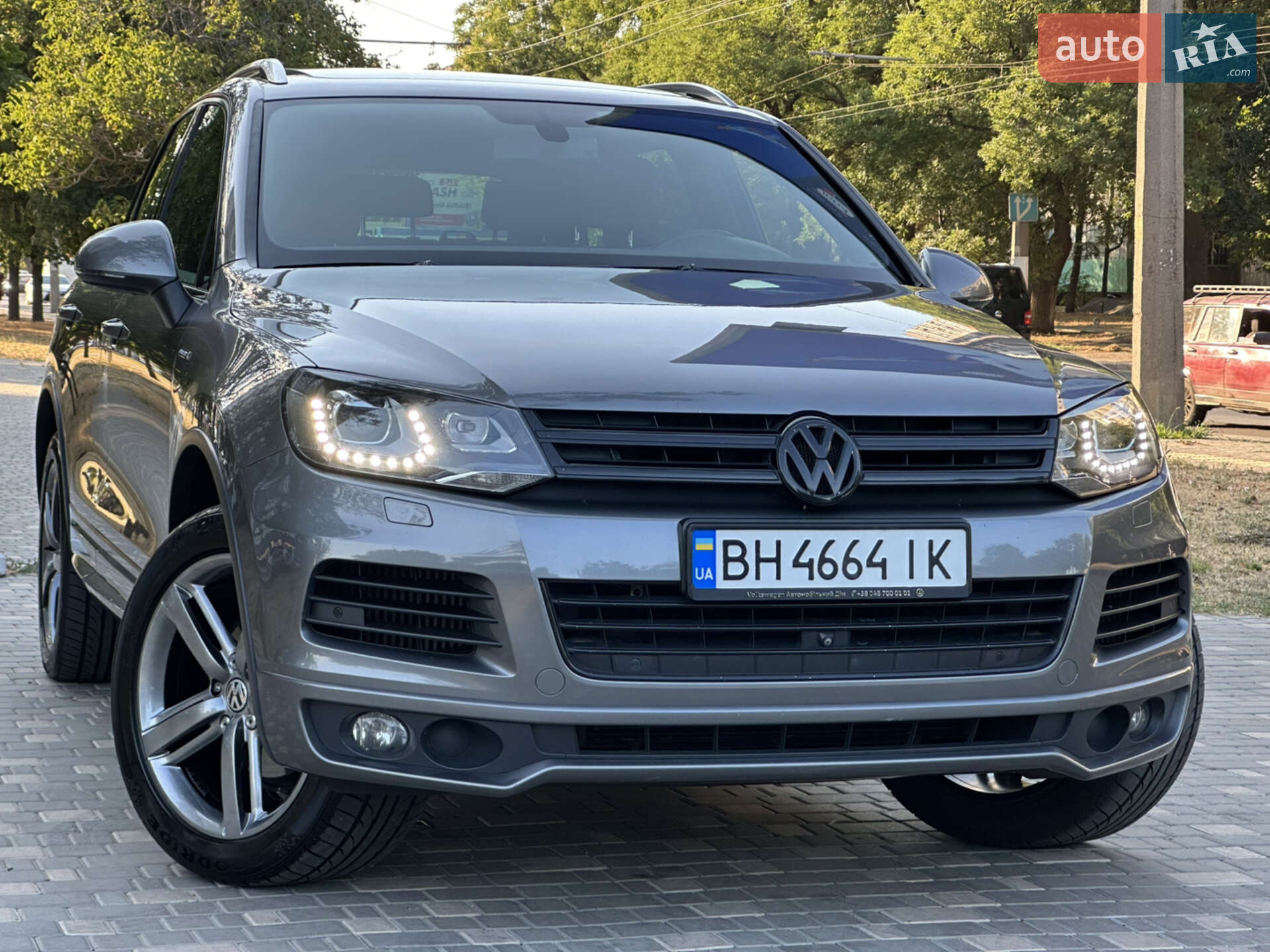 VOLKSWAGEN TOUAREG 2012