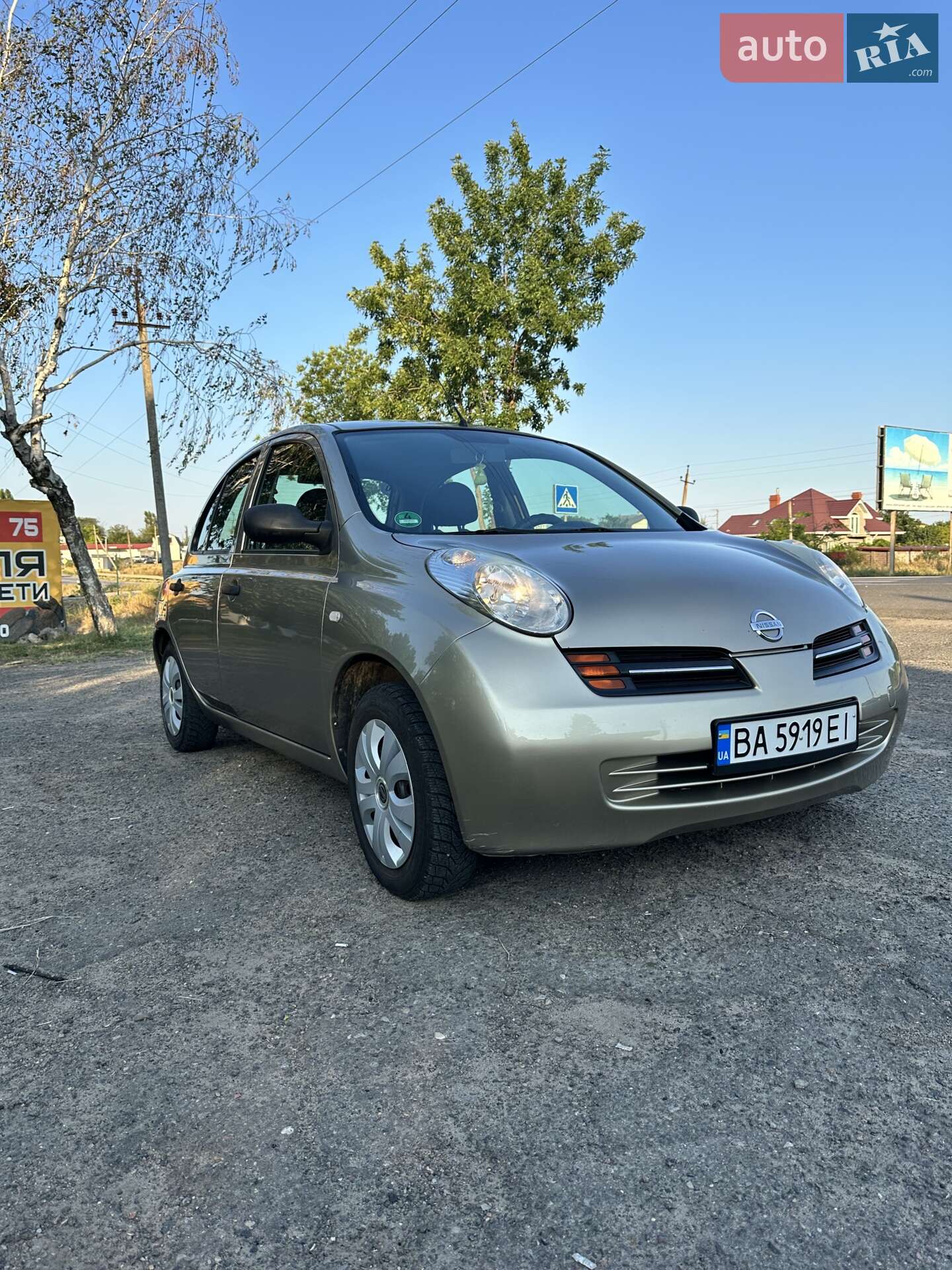 Головне фото звіту автомобіля NISSAN MICRA 2004