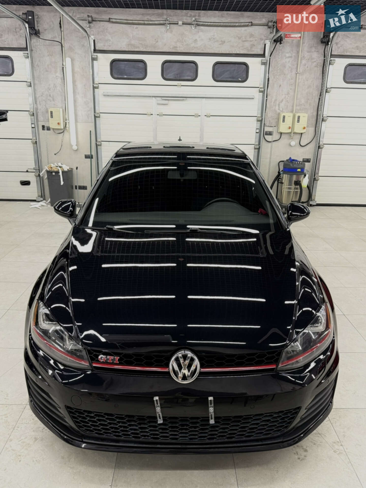 VOLKSWAGEN GOLF GTI 2016