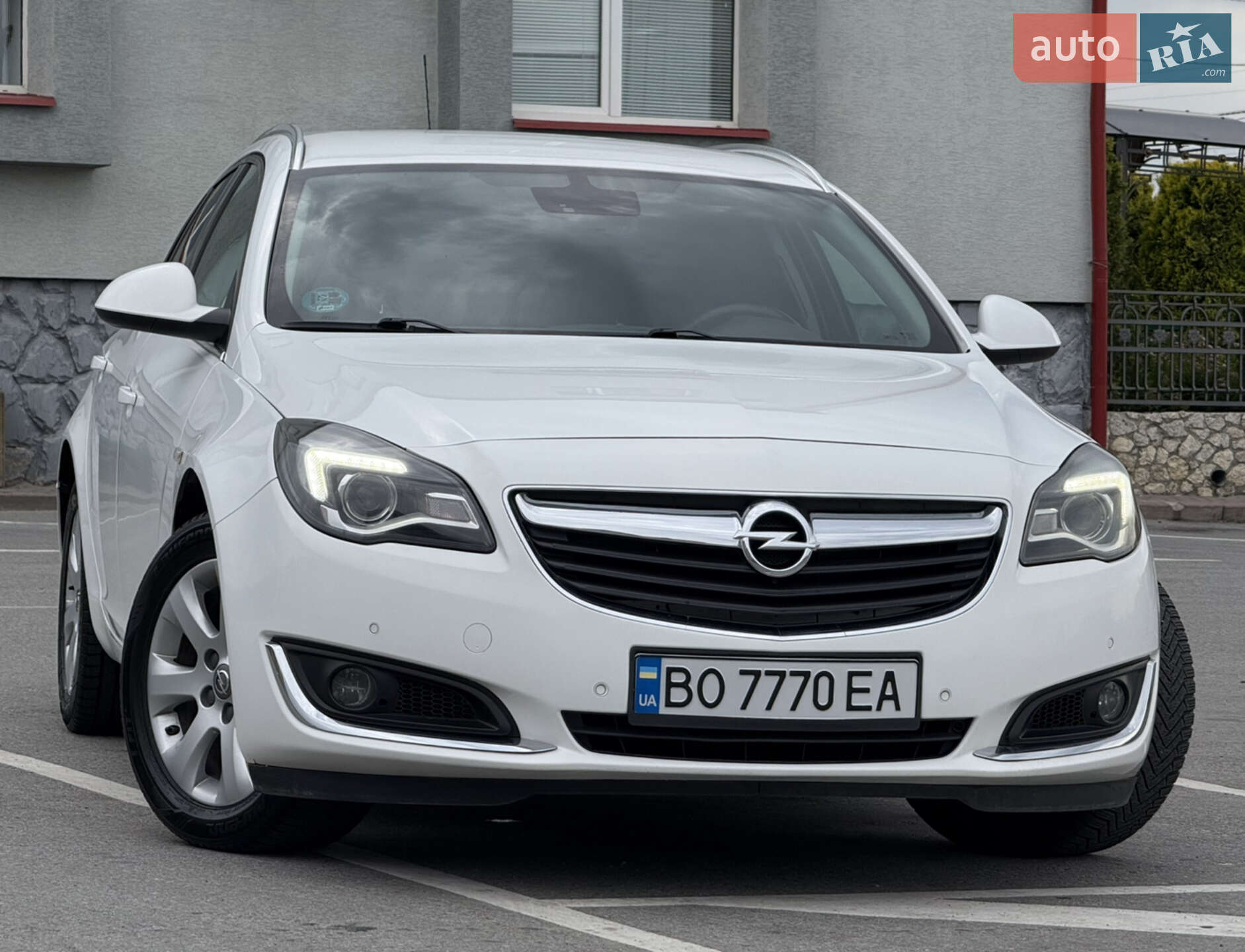 OPEL INSIGNIA SPORTS TOURER 2016
