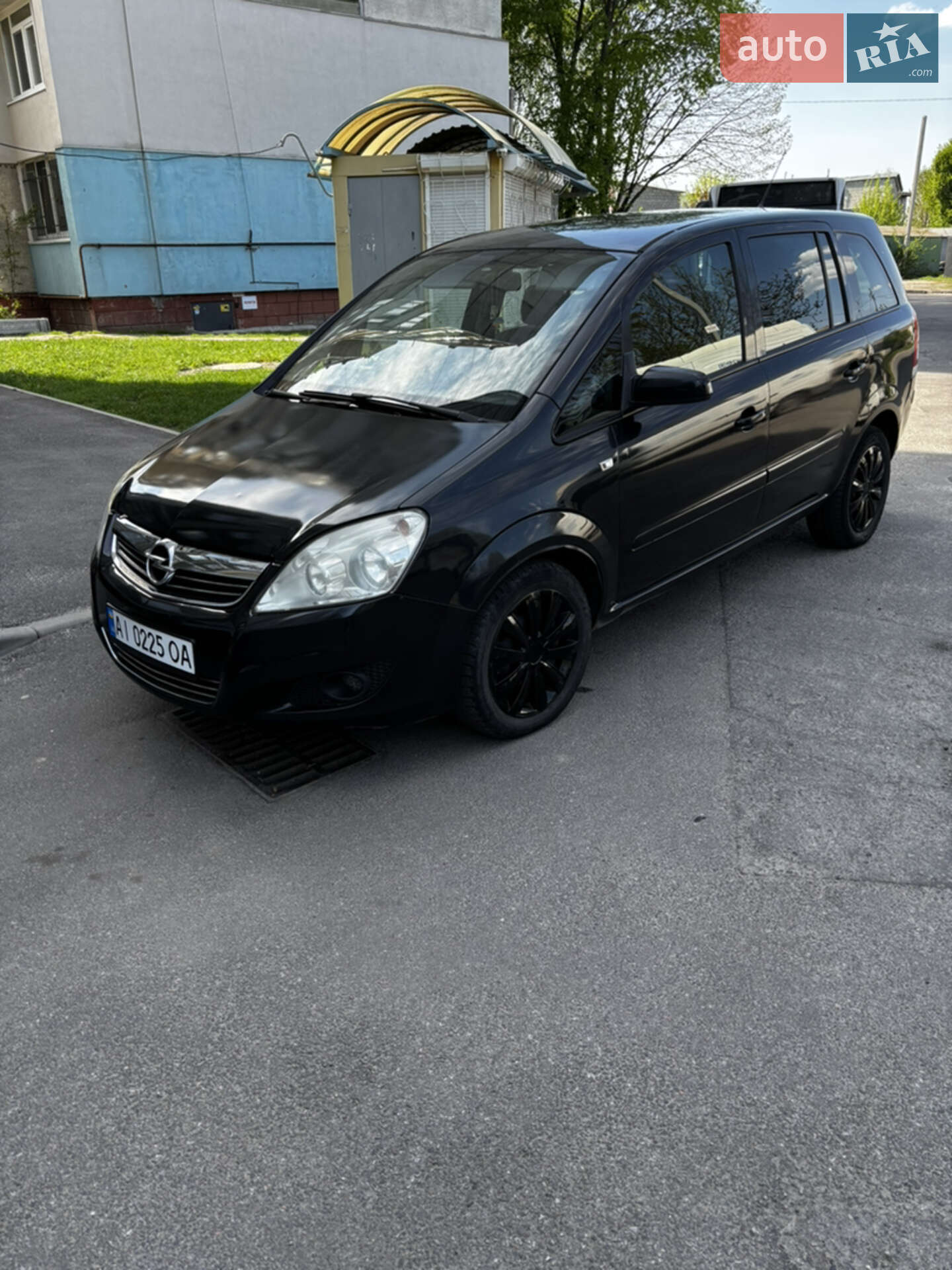 Головне фото звіту автомобіля OPEL ZAFIRA 2009
