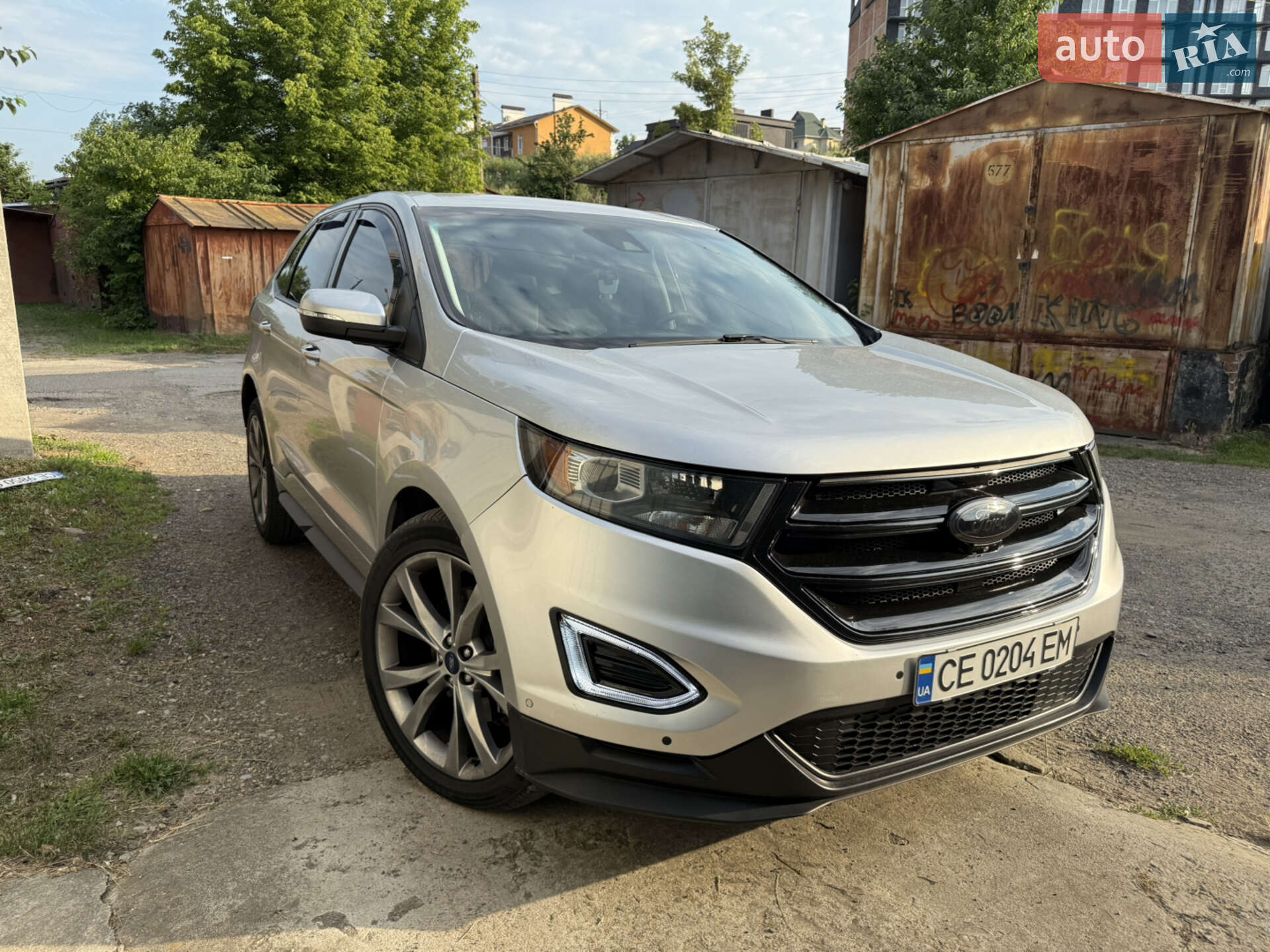 Головне фото звіту автомобіля FORD EDGE 2016