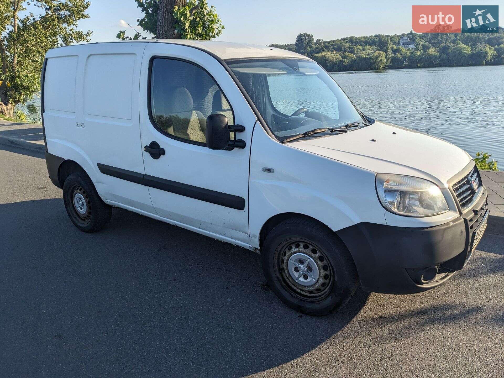 FIAT DOBLO 2012