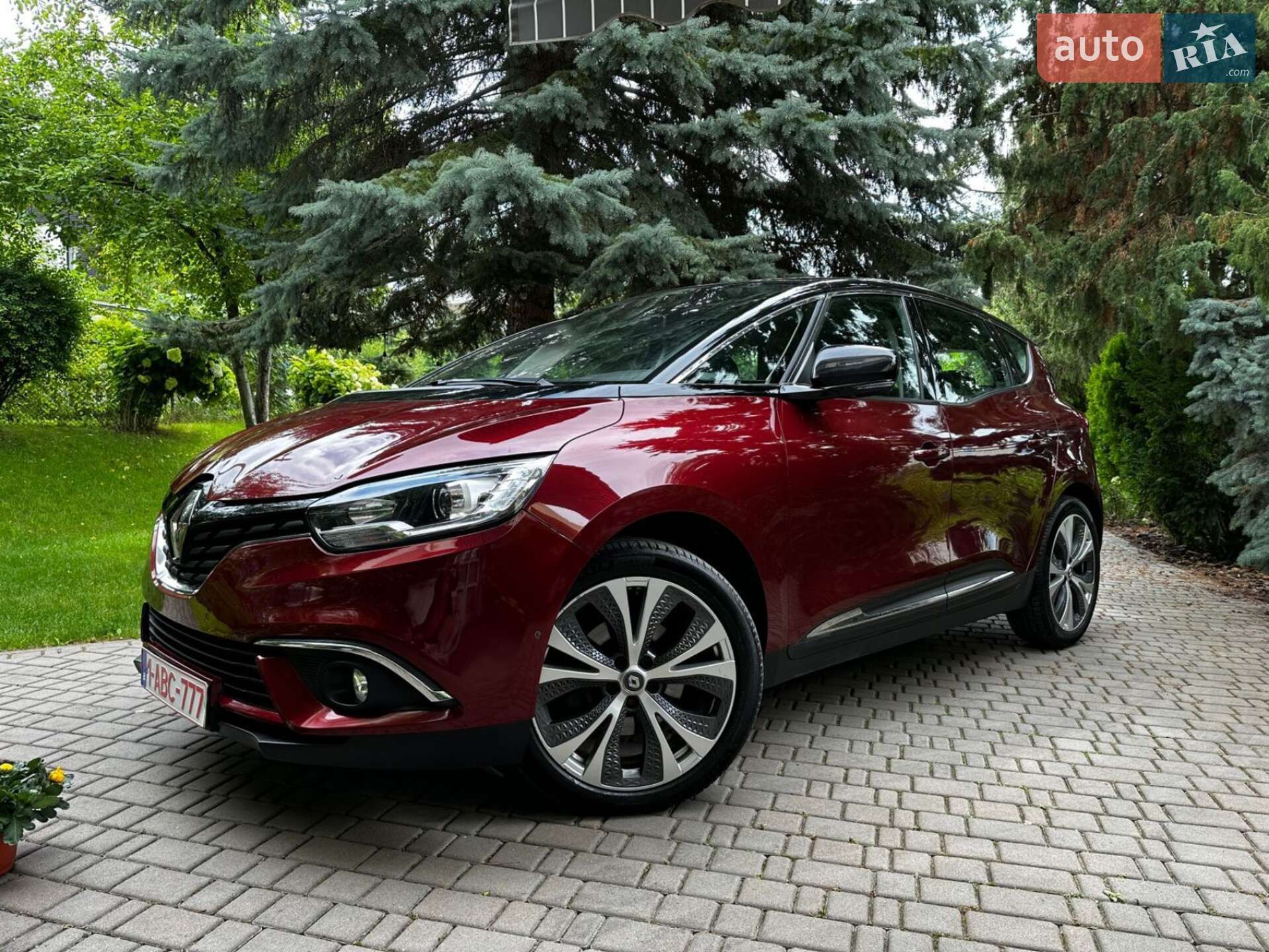 RENAULT SCENIC 2016