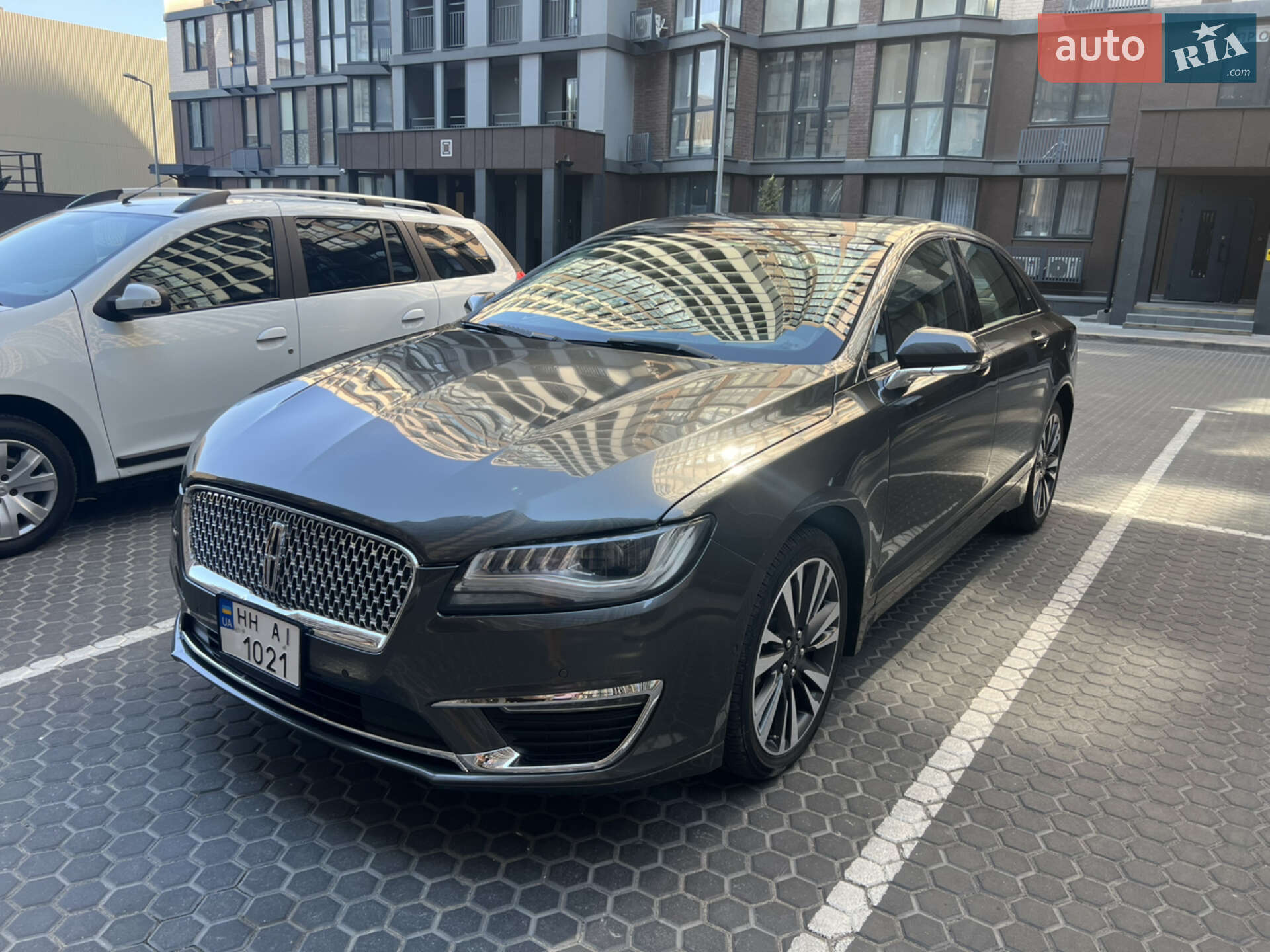 LINCOLN MKZ 2019