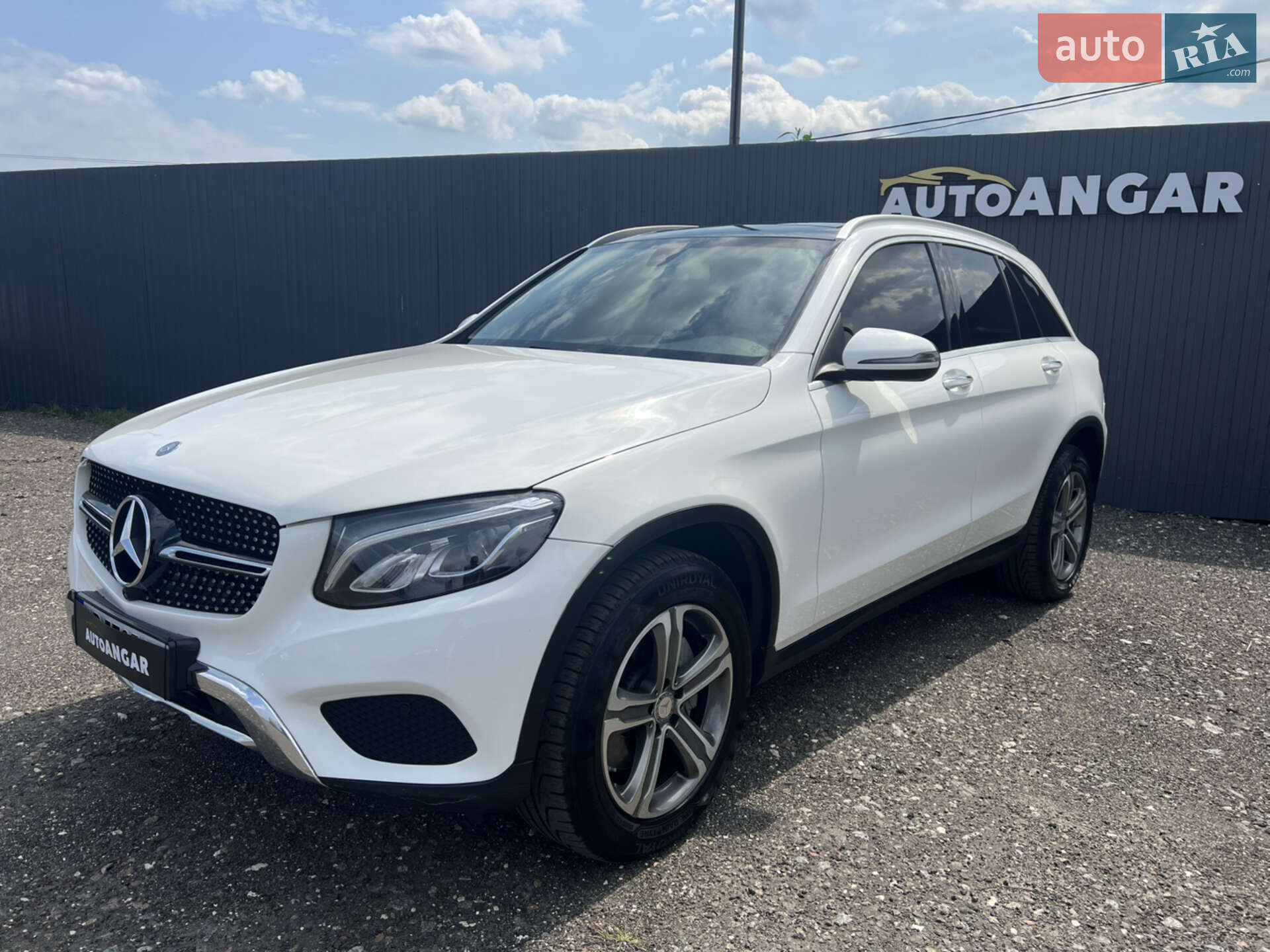 MERCEDES-BENZ GLC 300 2015