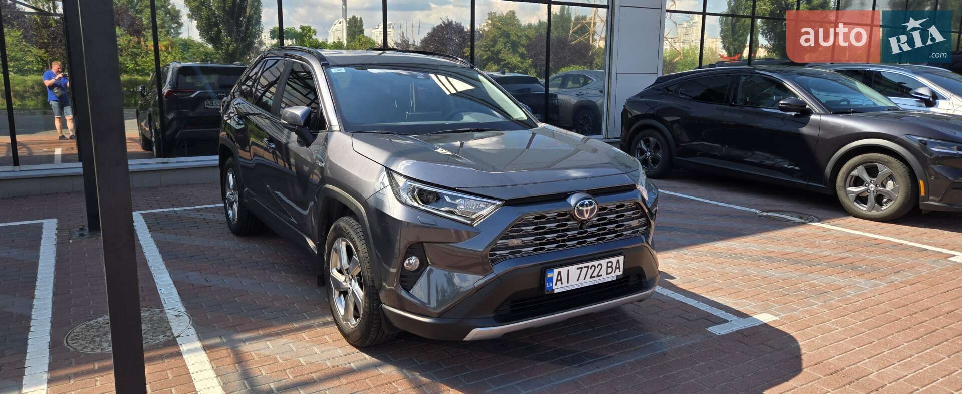 TOYOTA RAV-4 HYBRID 2021
