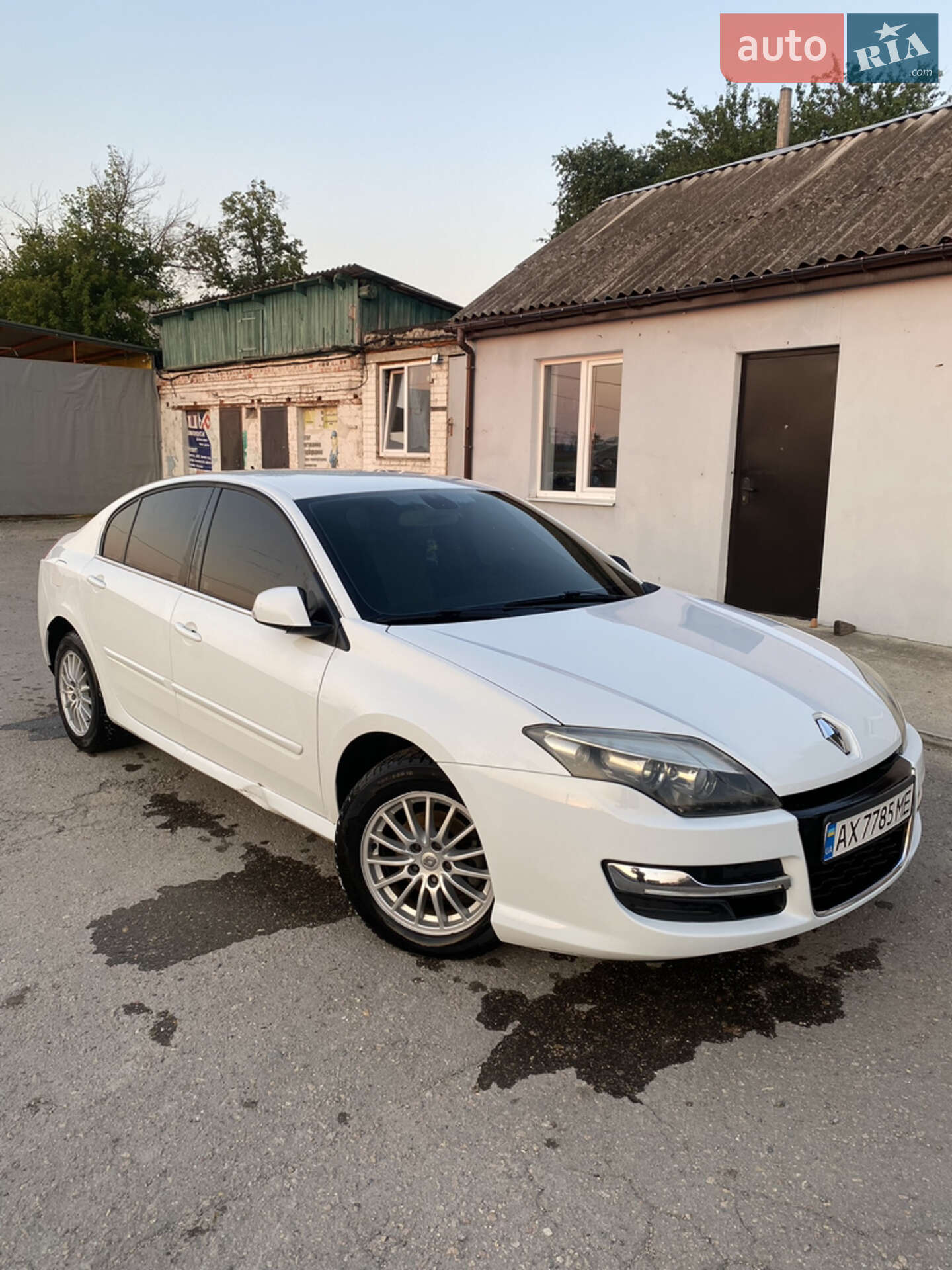 RENAULT LAGUNA 2013