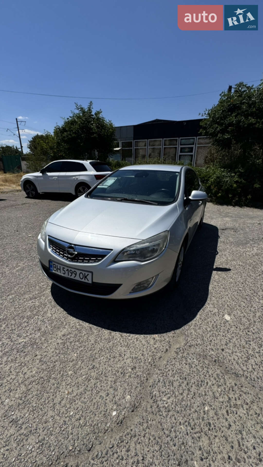 Opel Astra 2011