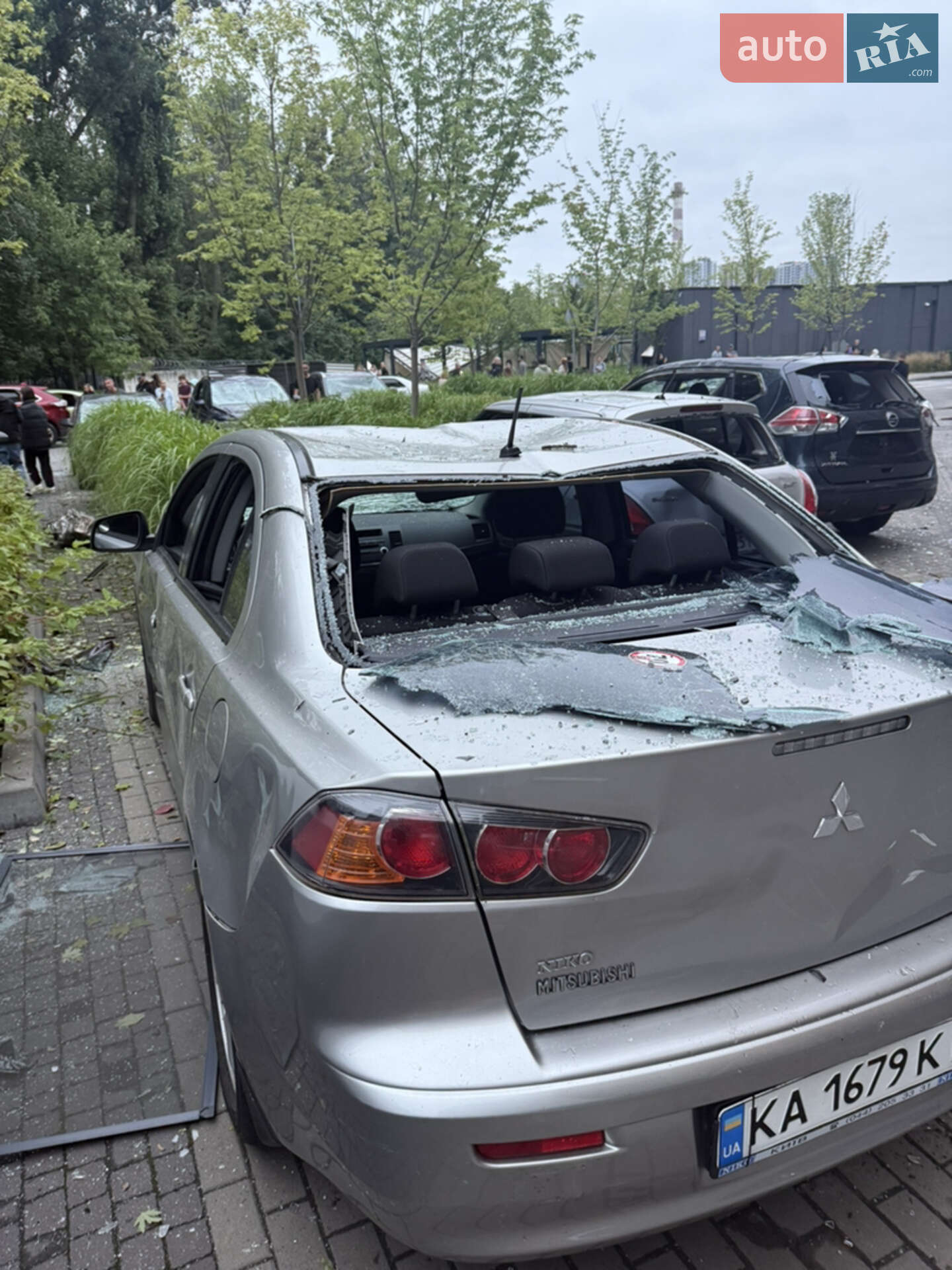 MITSUBISHI LANCER 2012