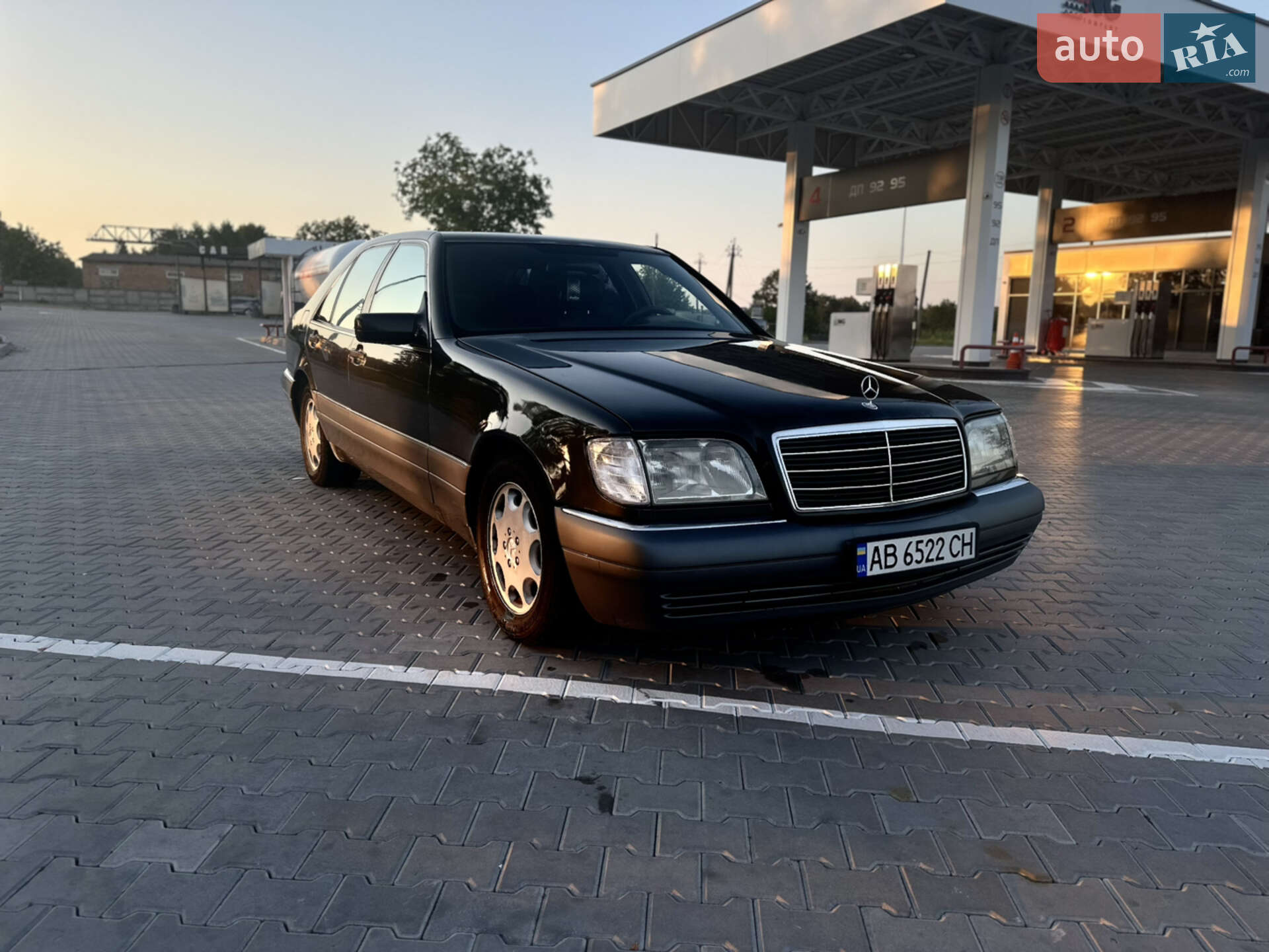 MERCEDES-BENZ 140 1995