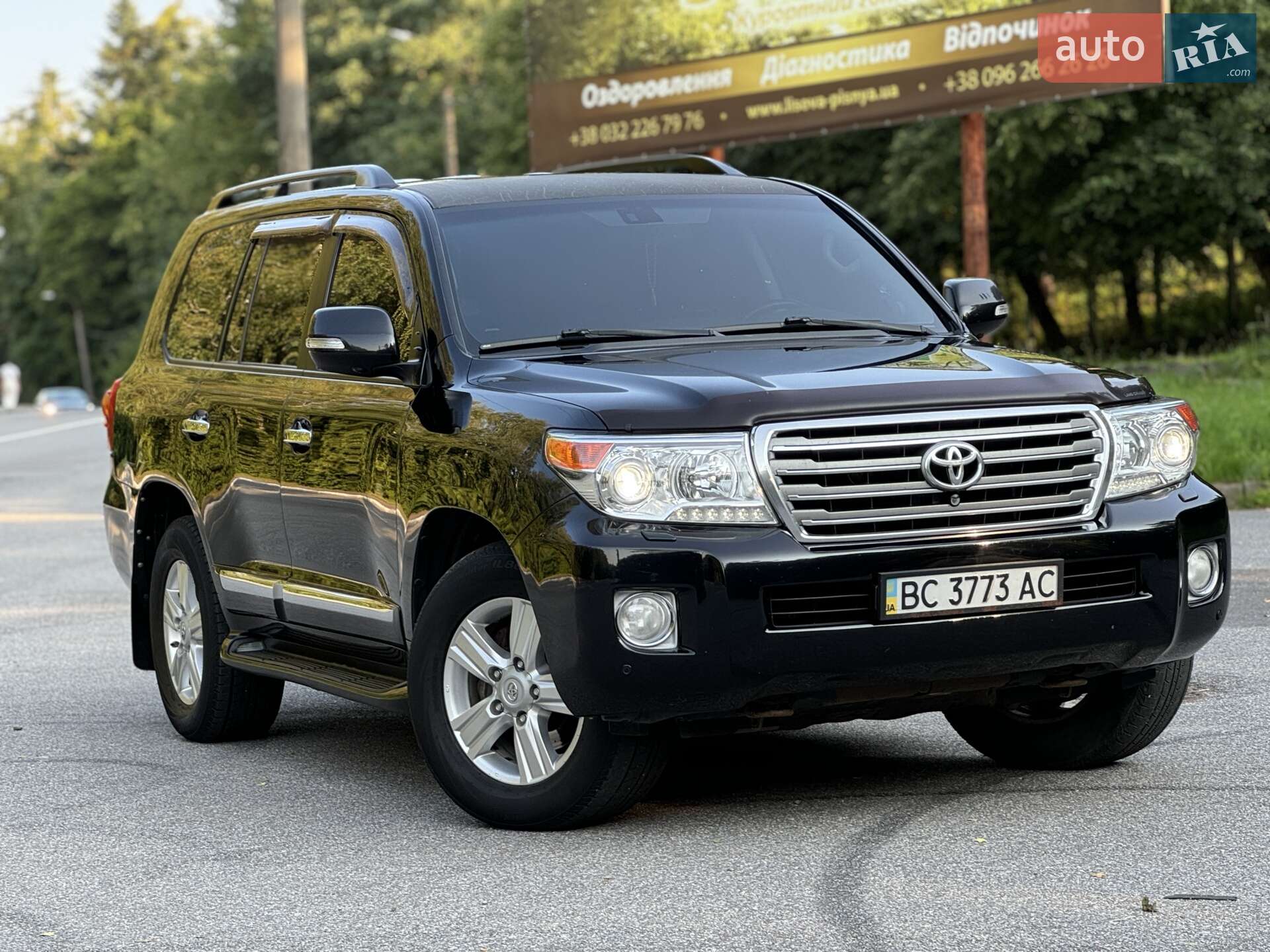 TOYOTA LAND CRUISER 200 2014