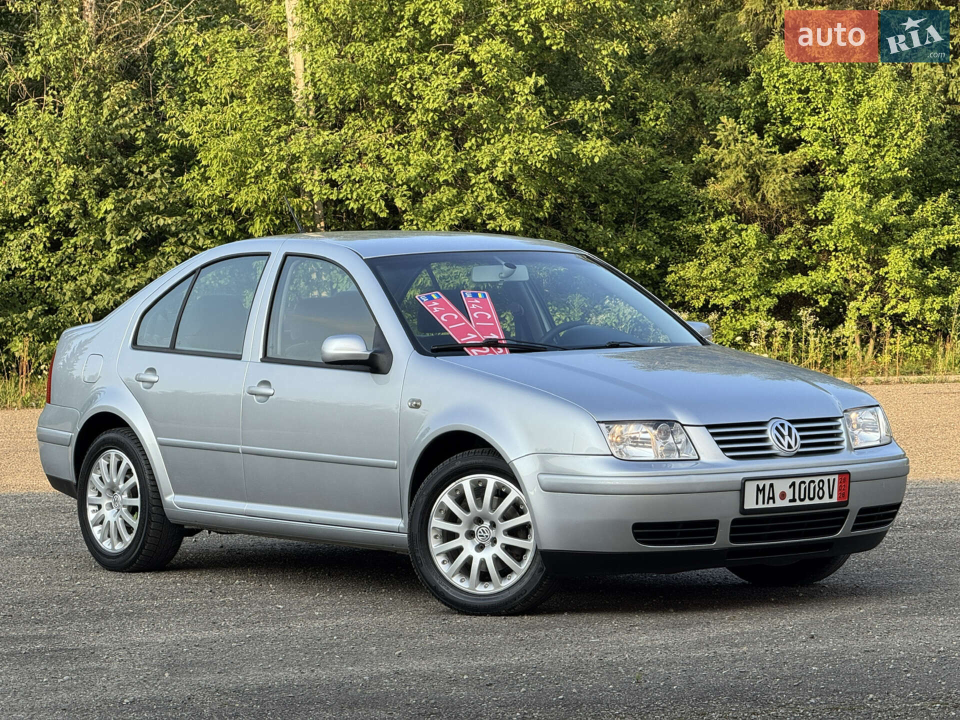 VOLKSWAGEN BORA 2002