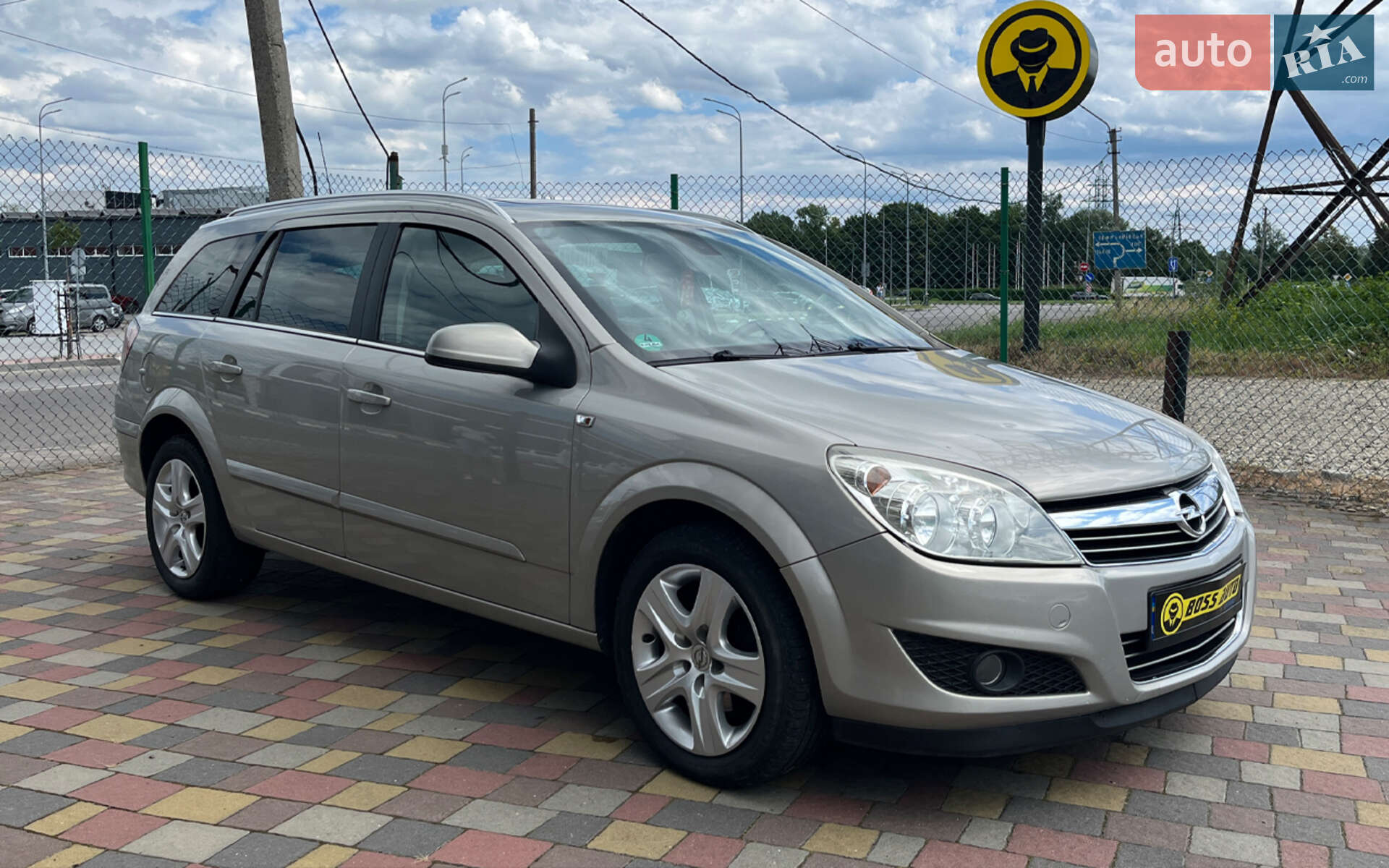 Головне фото звіту автомобіля OPEL ASTRA 2008