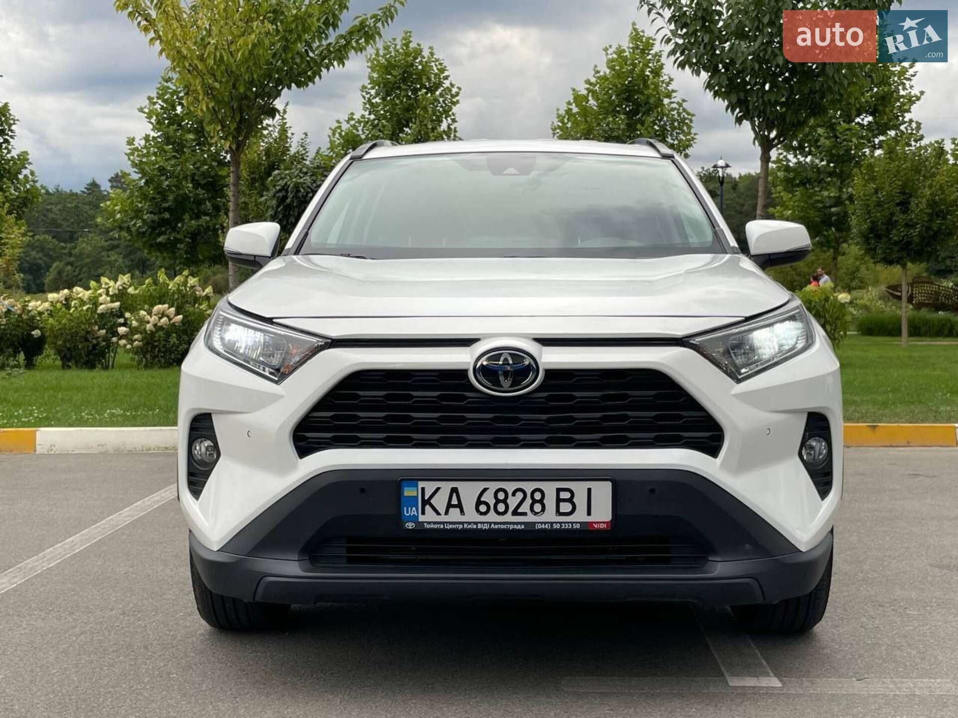 TOYOTA RAV4 2020