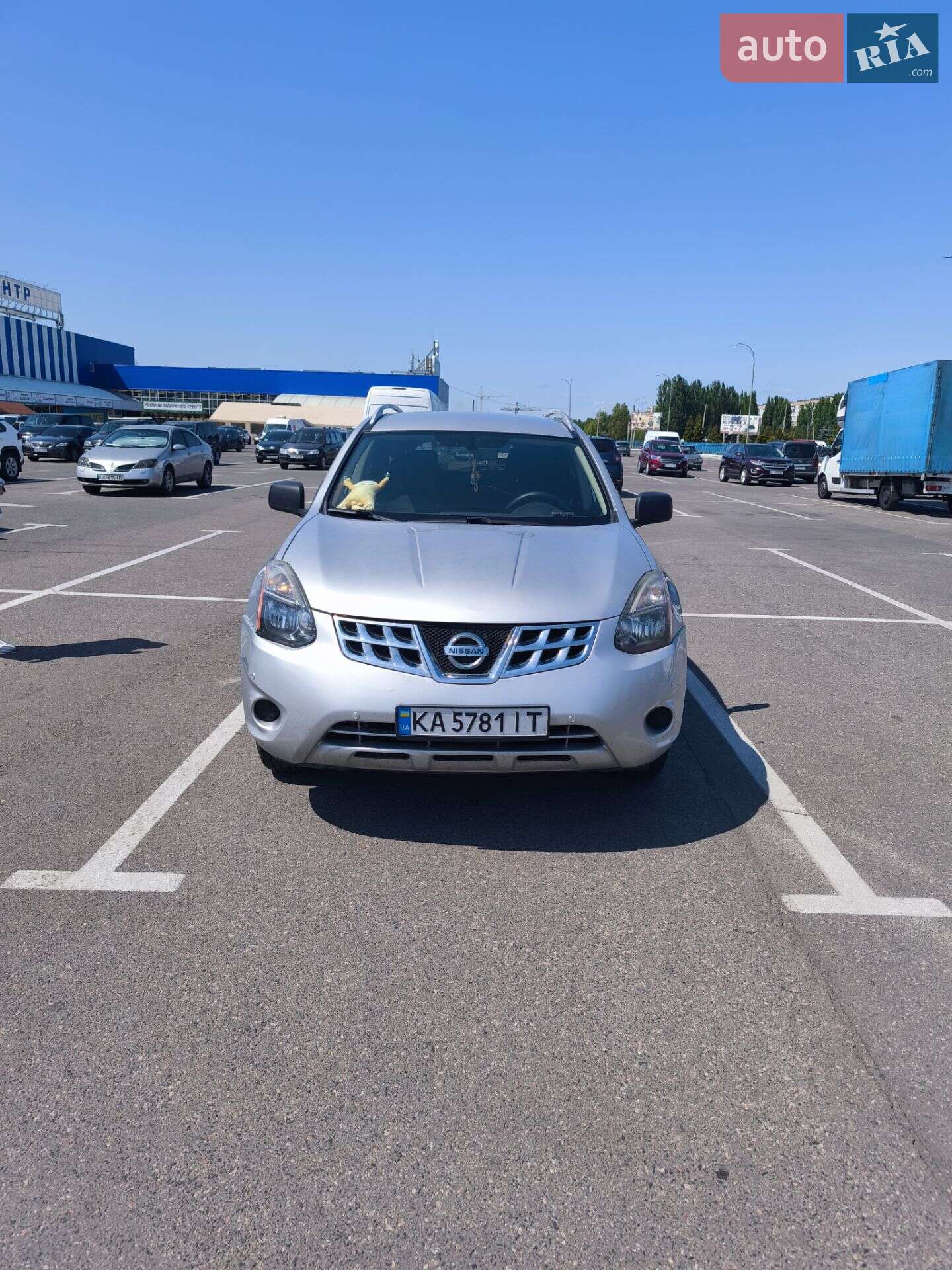 NISSAN ROGUE