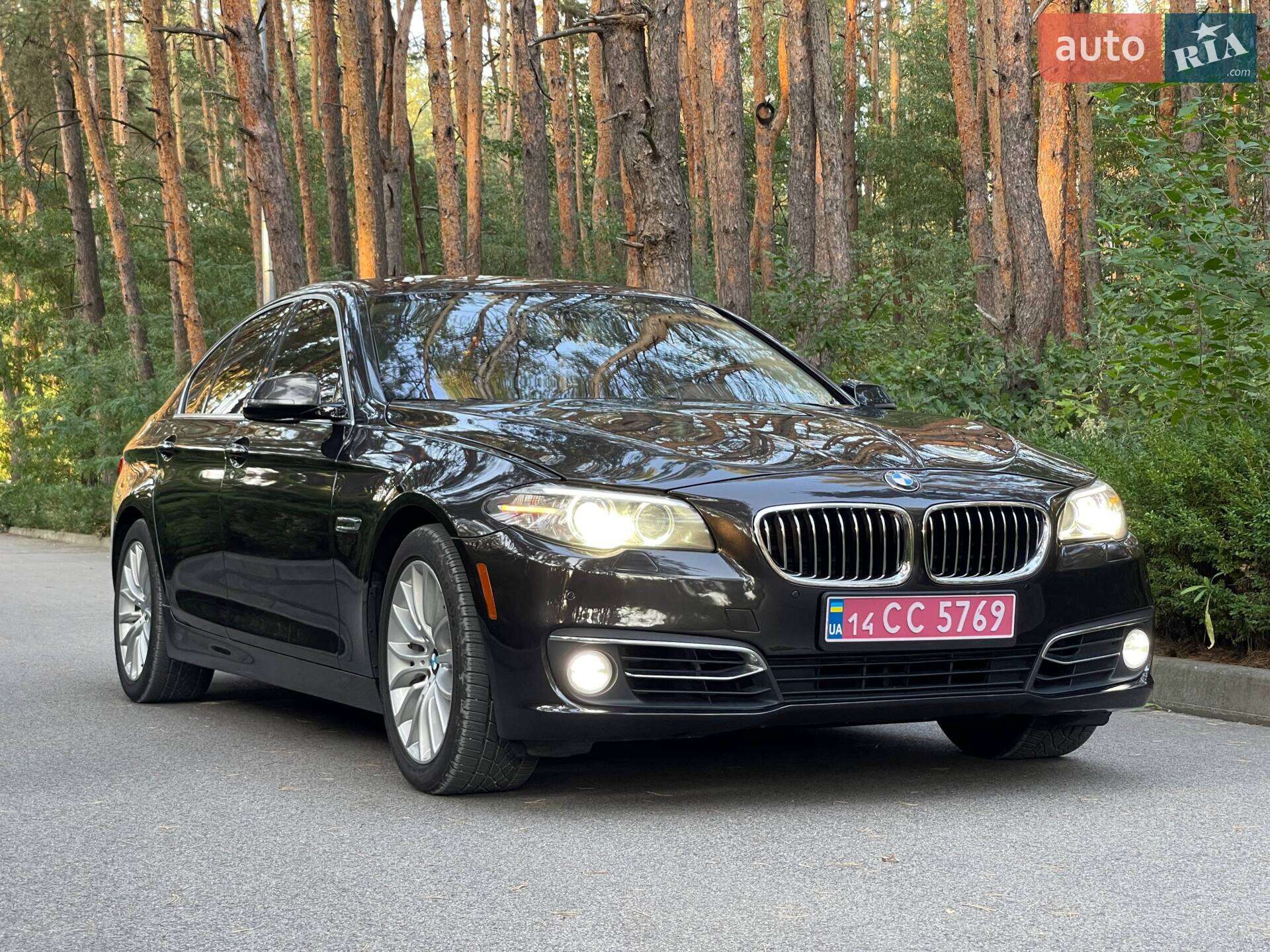 Головне фото звіту автомобіля BMW 528I 2014