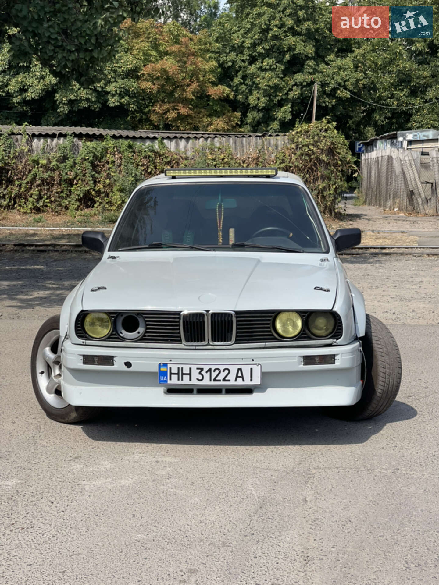 BMW 318I 1990