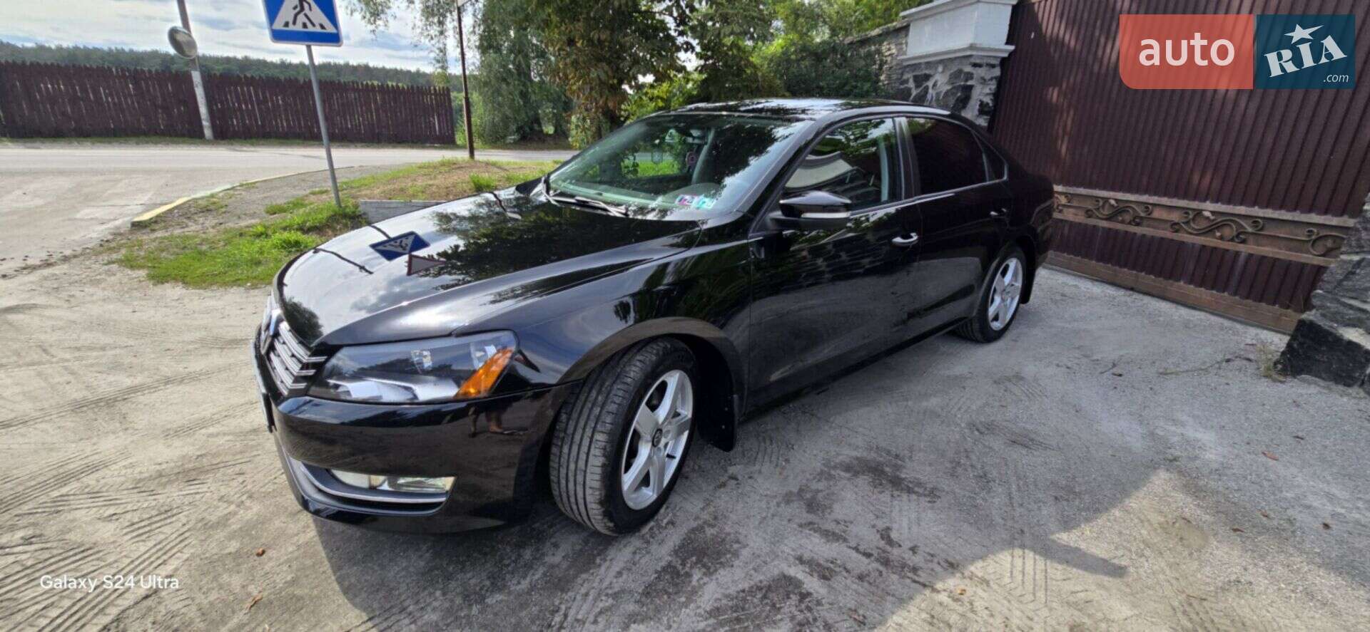 VOLKSWAGEN PASSAT 2014